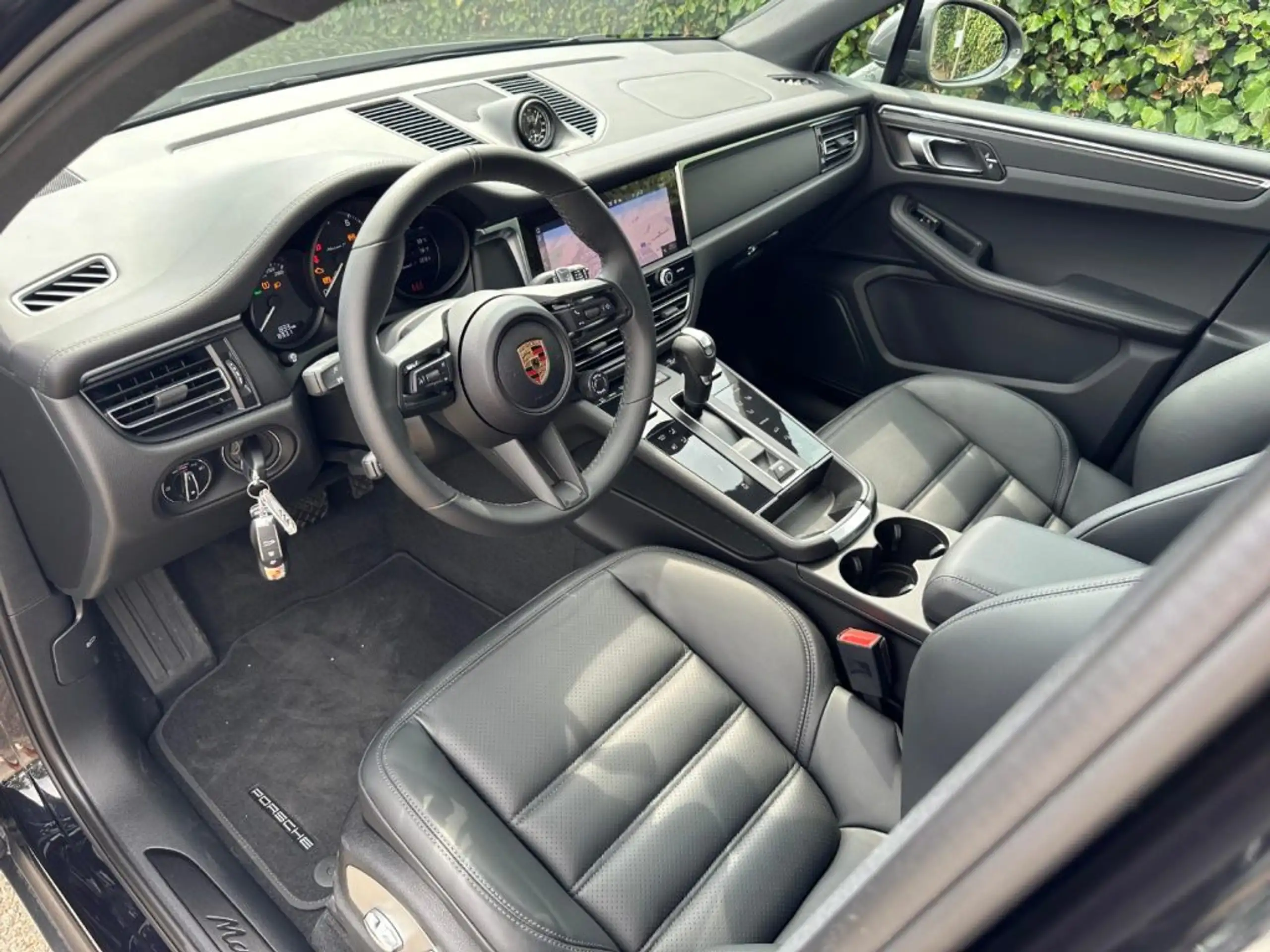 Porsche - Macan