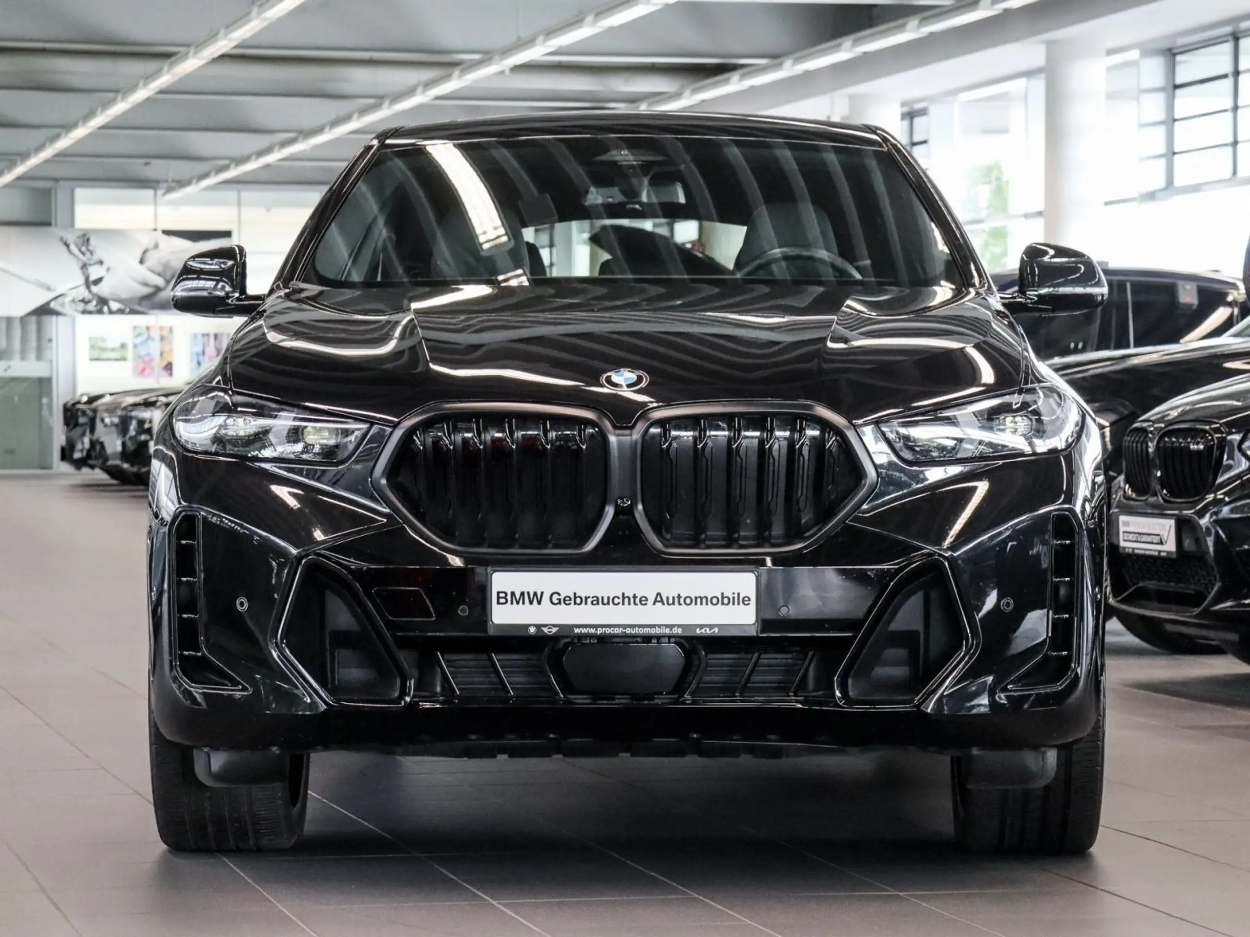 BMW - X6