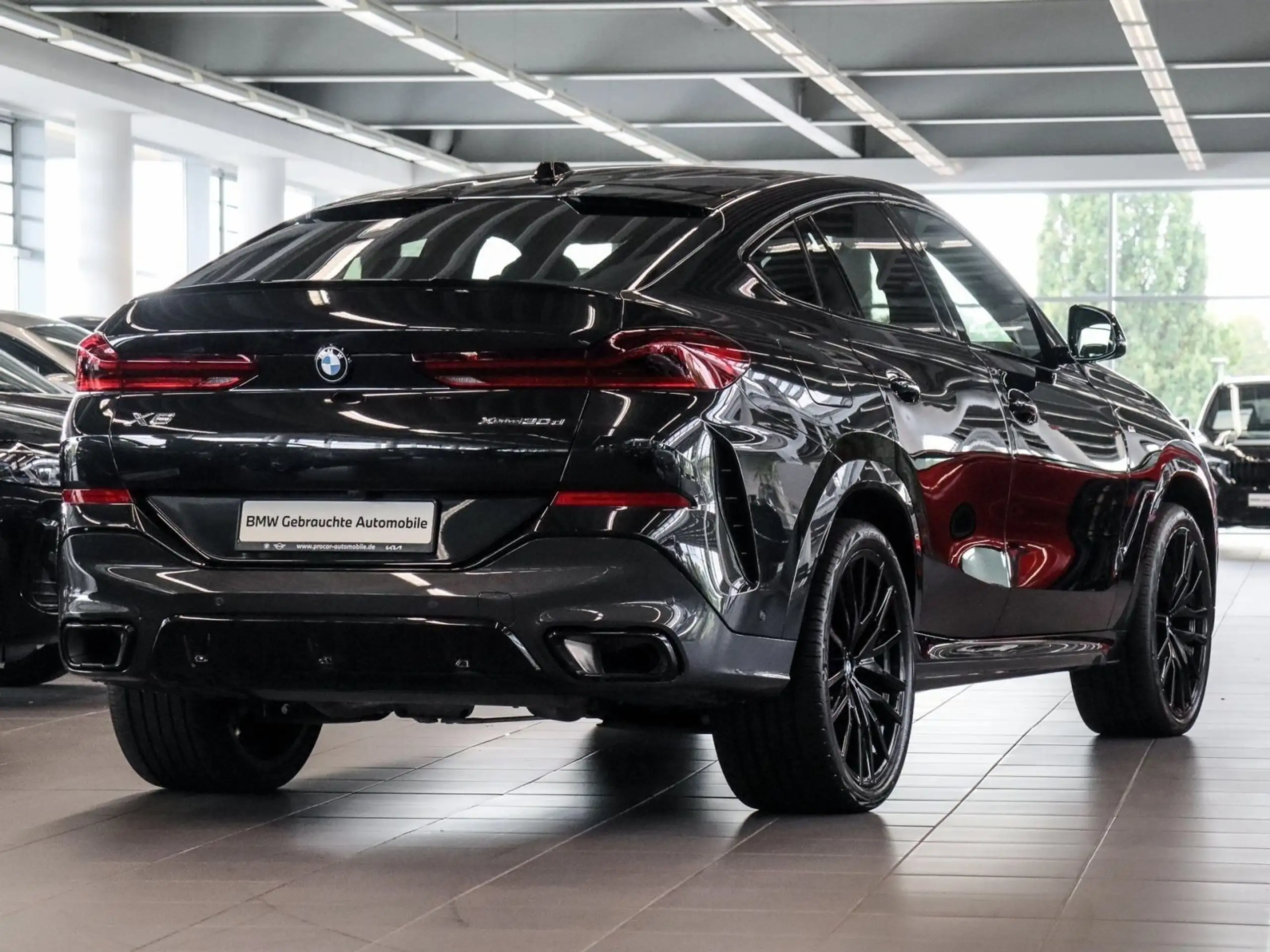 BMW - X6