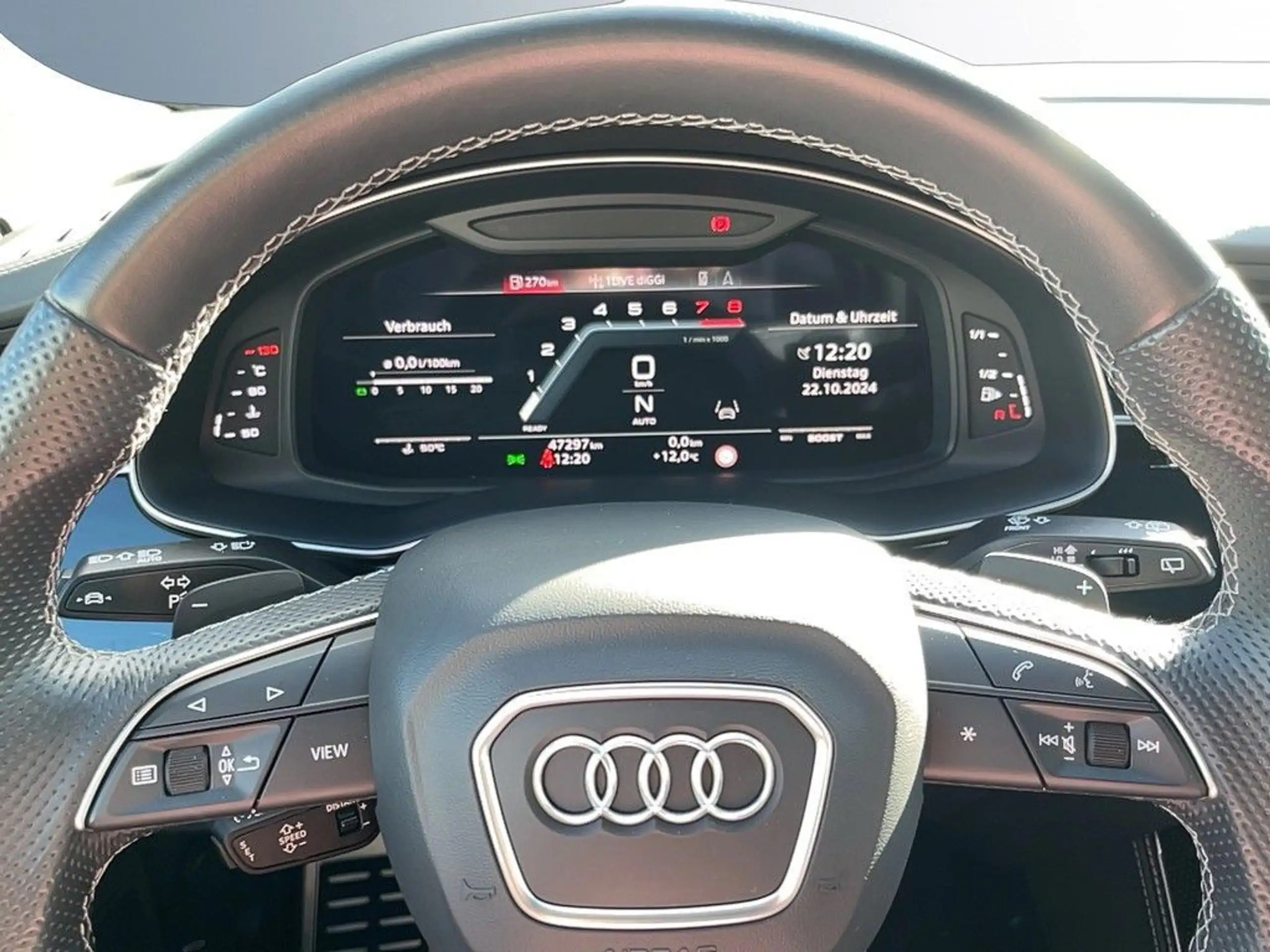 Audi - SQ8