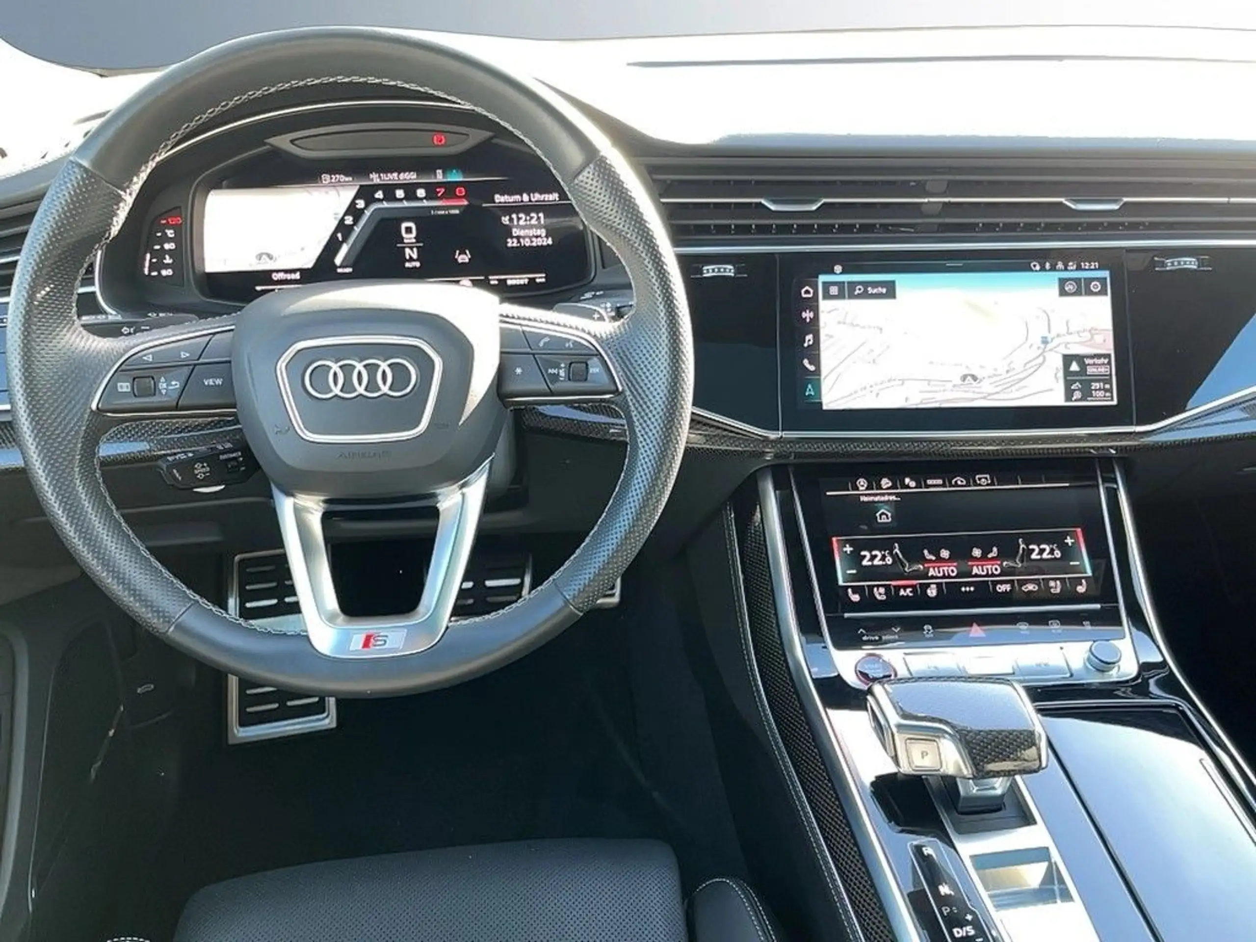 Audi - SQ8