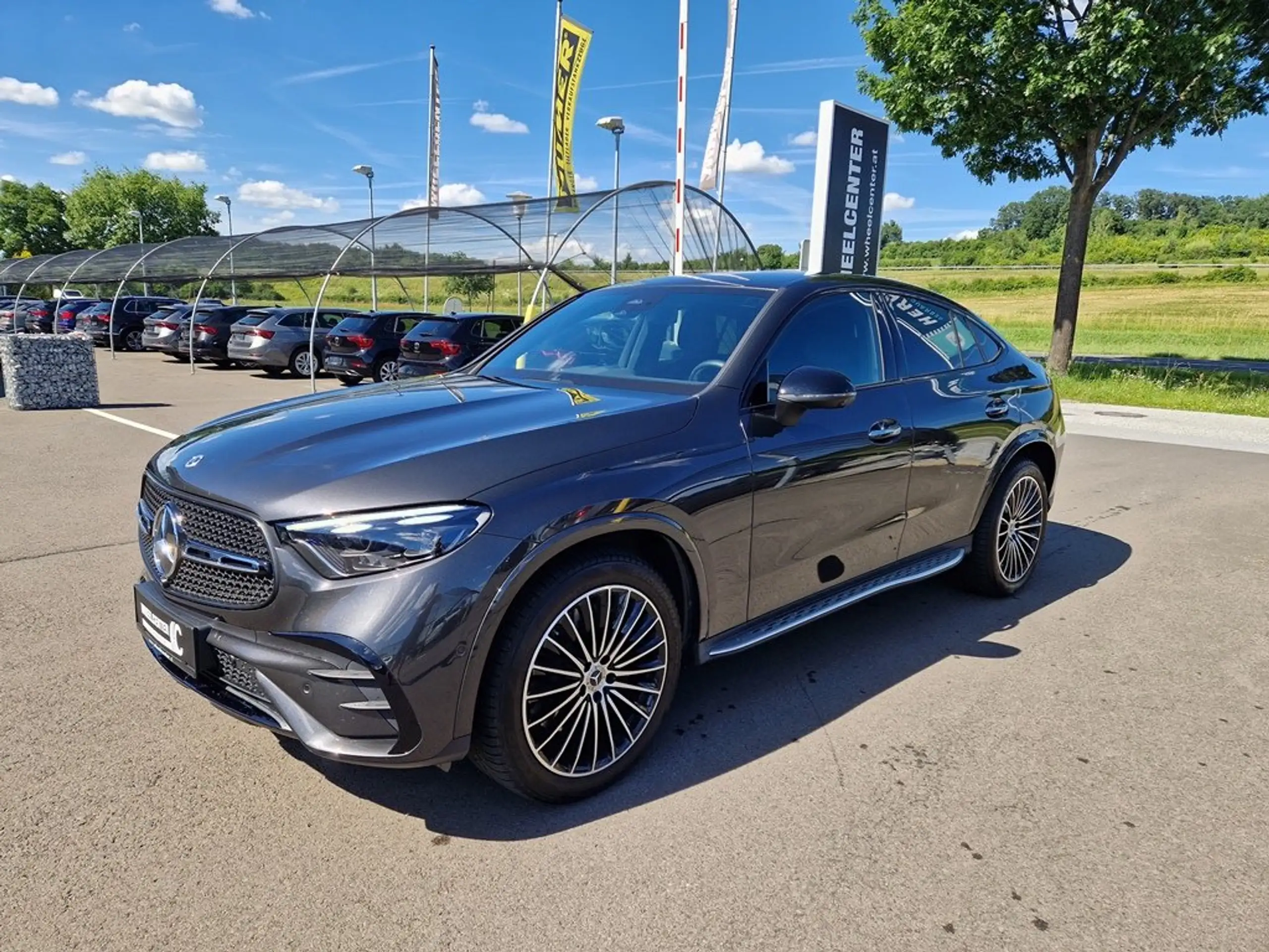 Mercedes-Benz - GLC 220