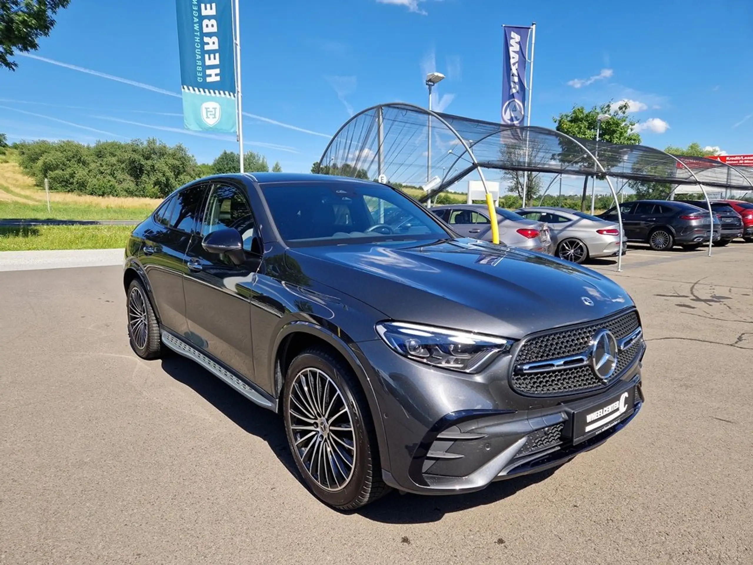 Mercedes-Benz - GLC 220