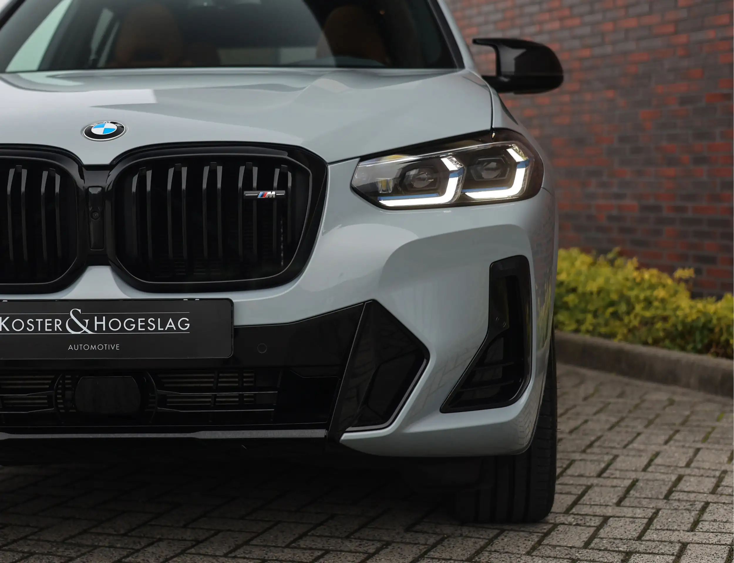 BMW - X3