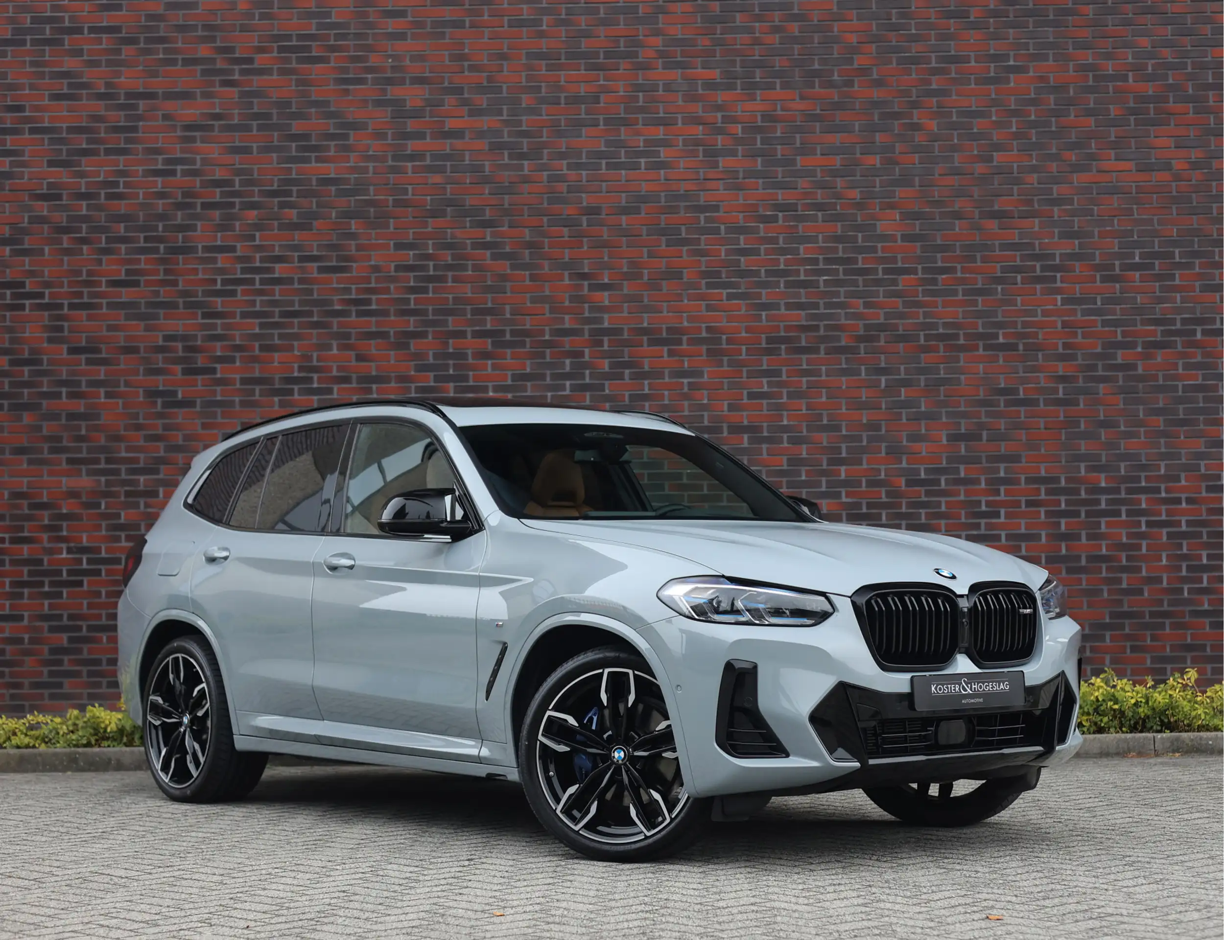 BMW - X3