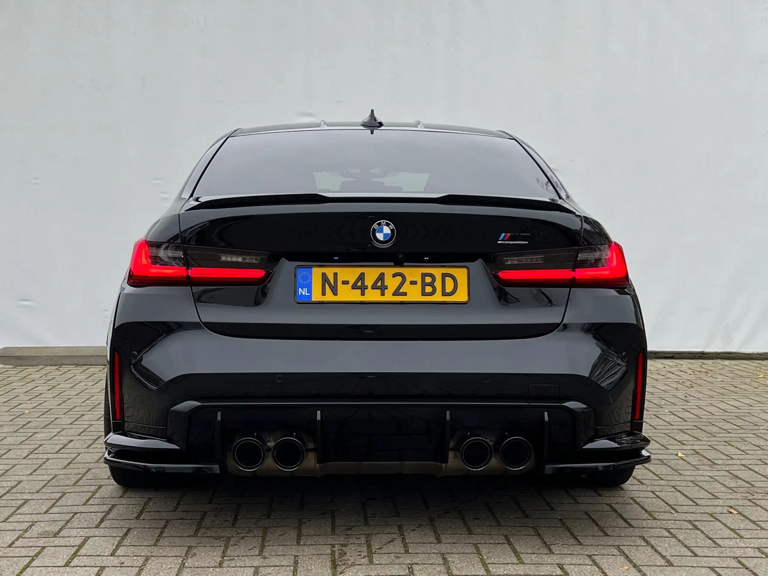 BMW - M3