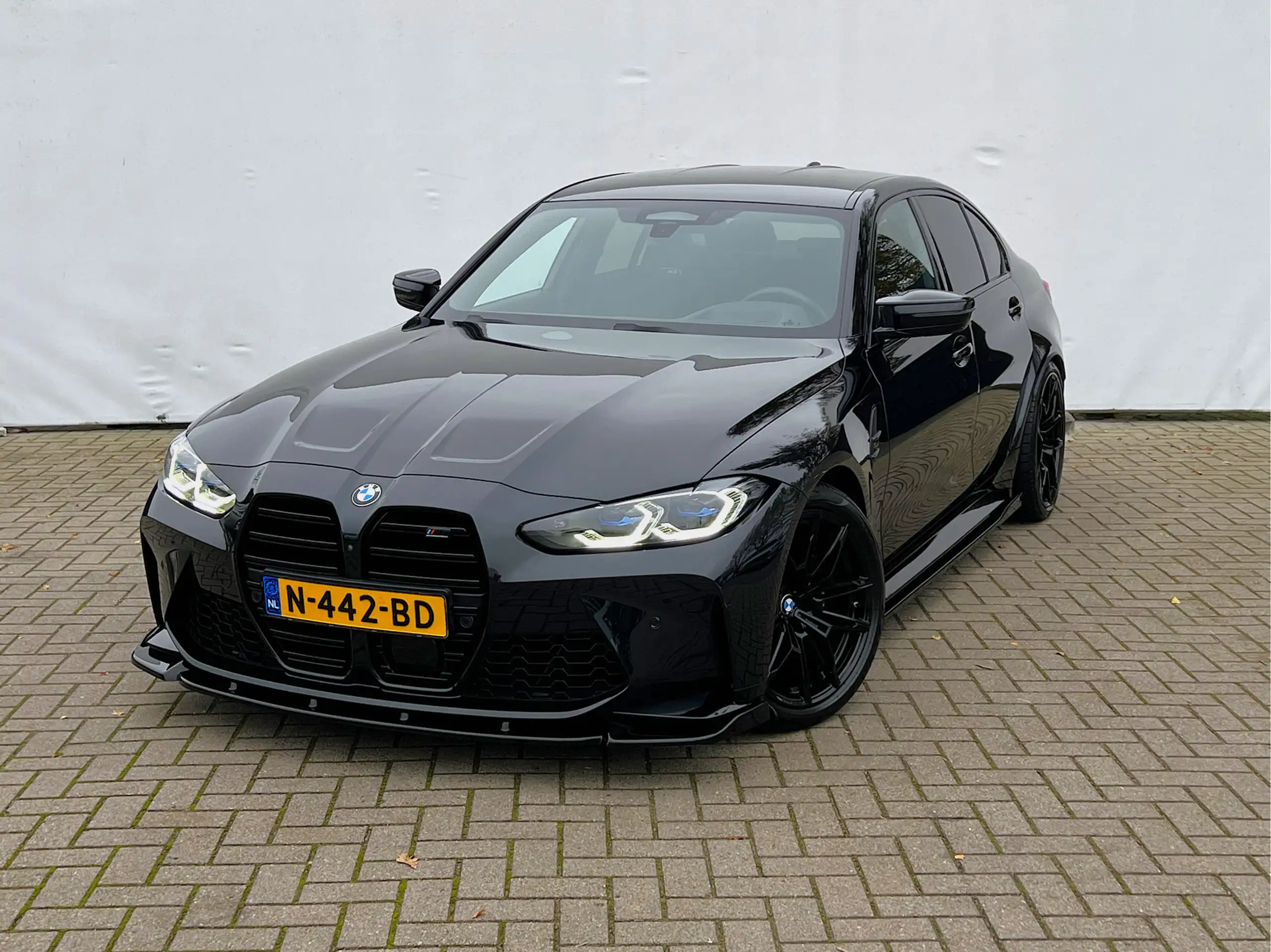 BMW - M3