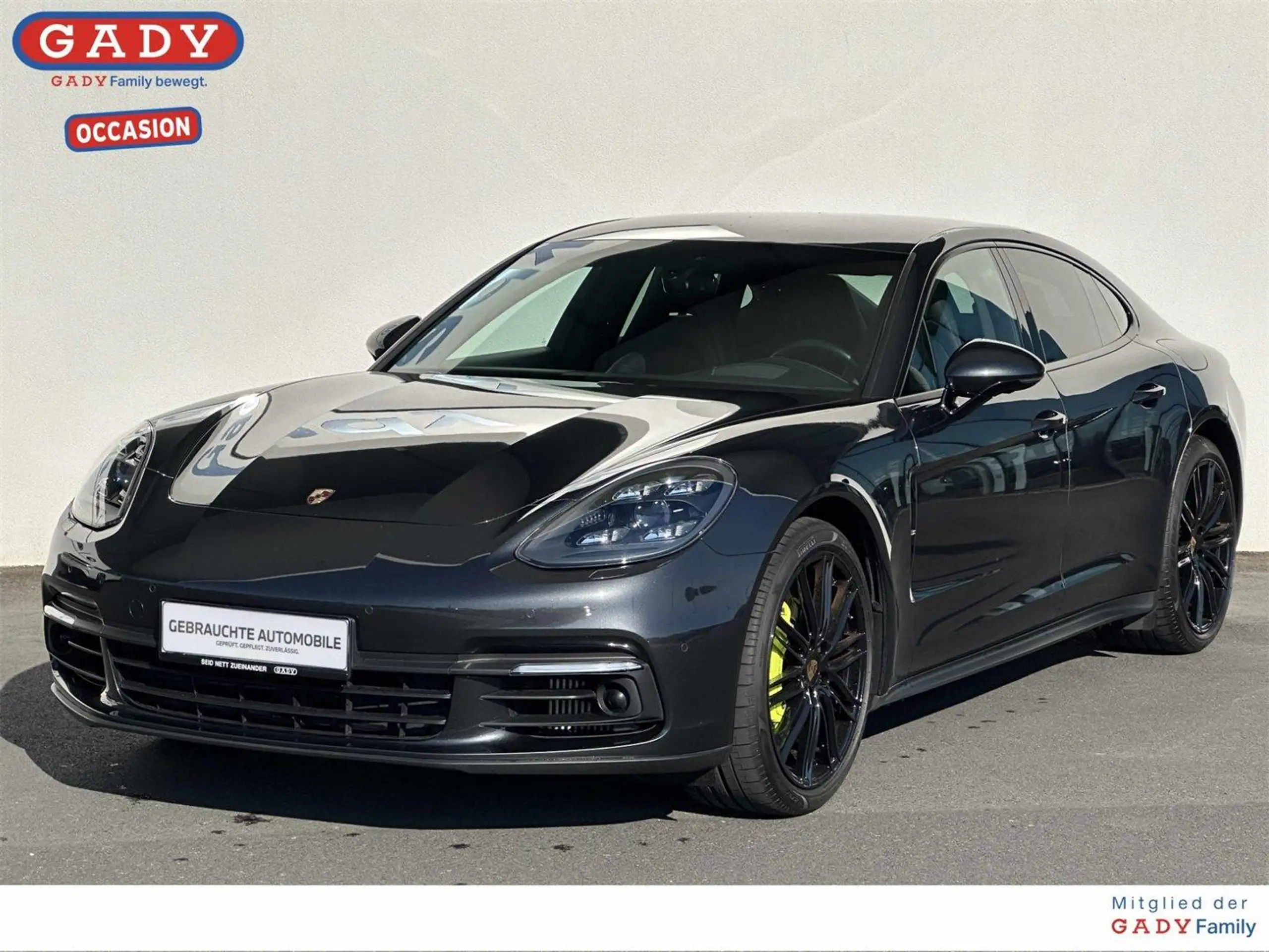 Porsche - Panamera