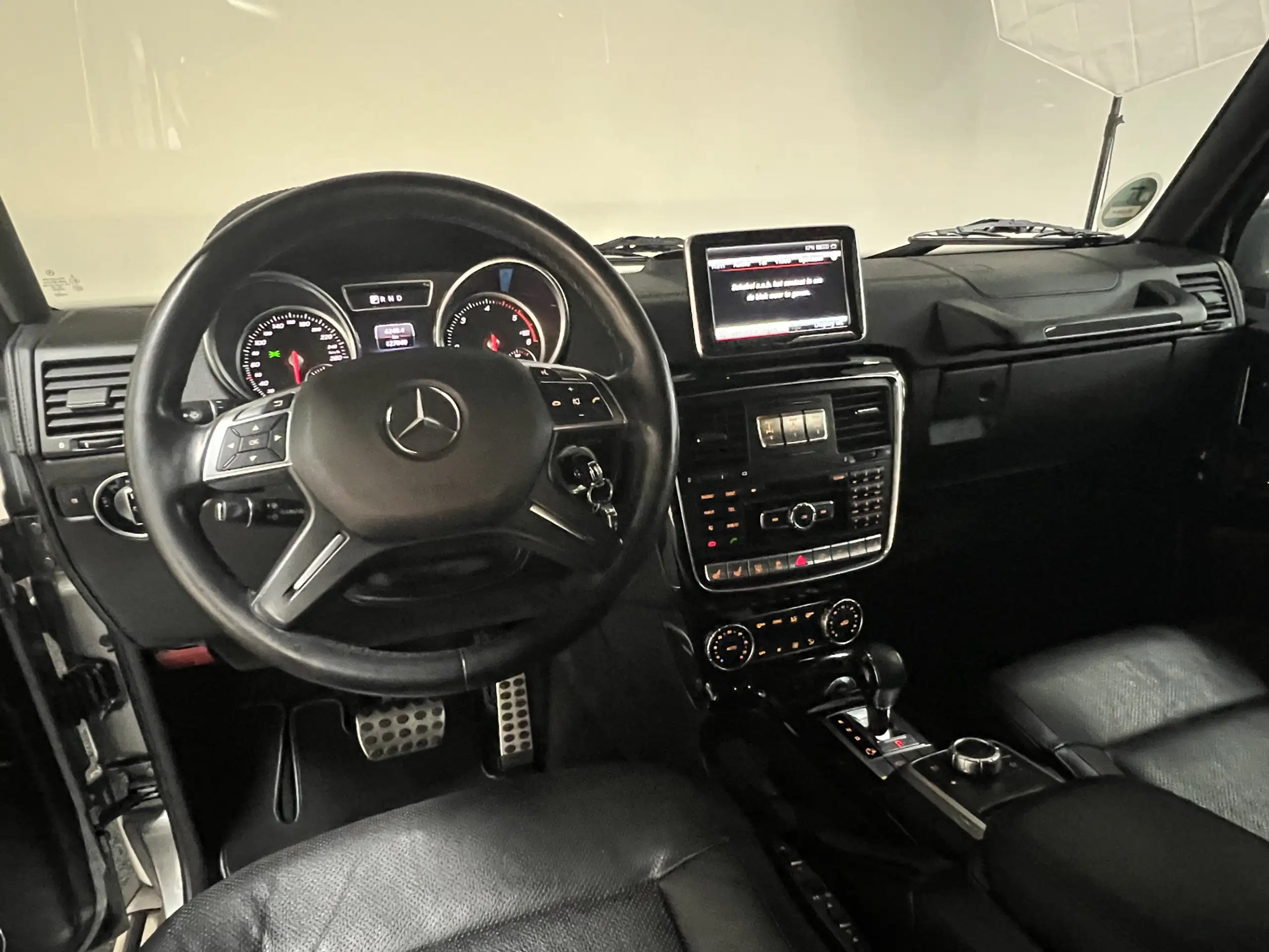 Mercedes-Benz - G 350