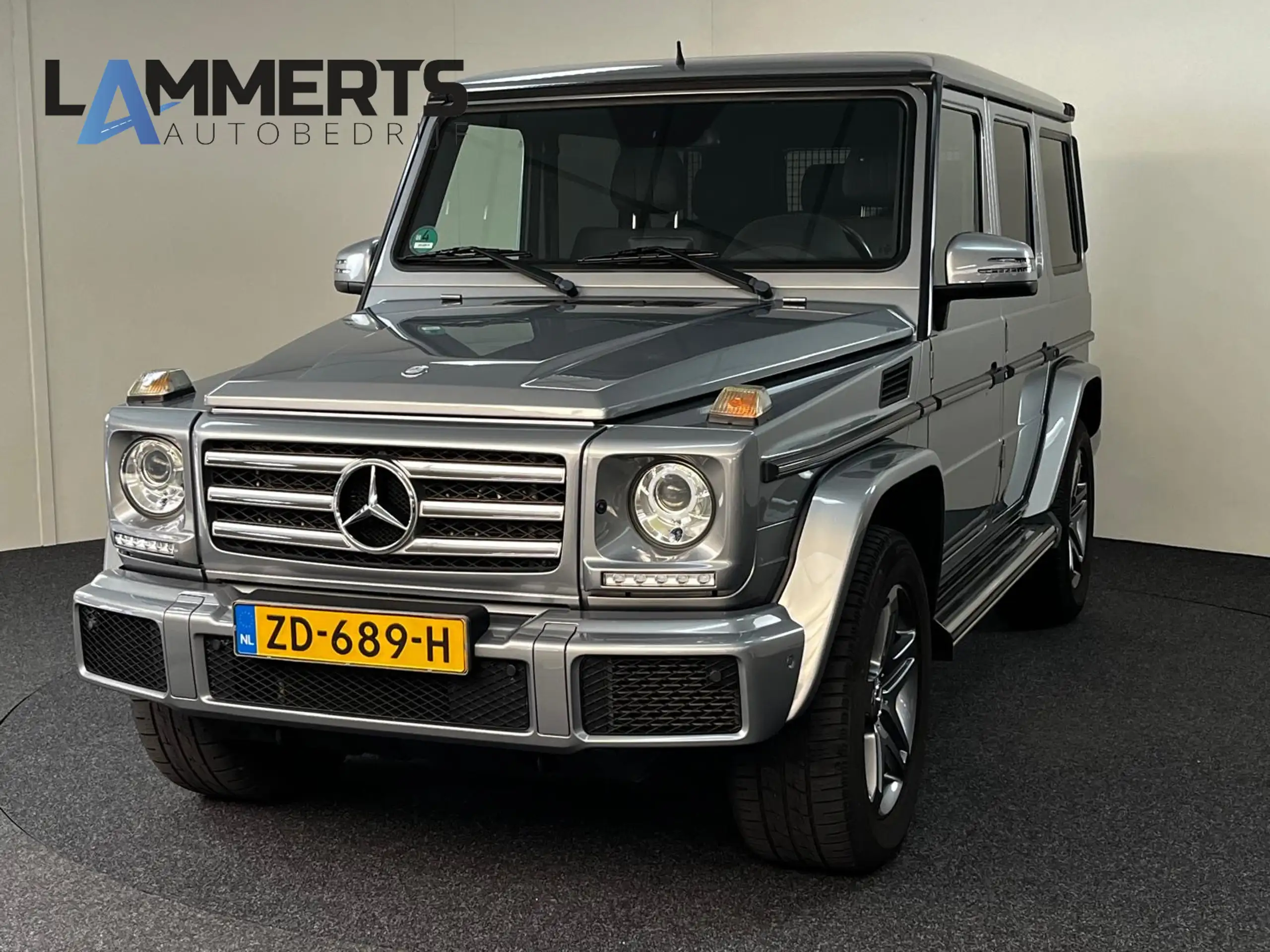 Mercedes-Benz - G 350