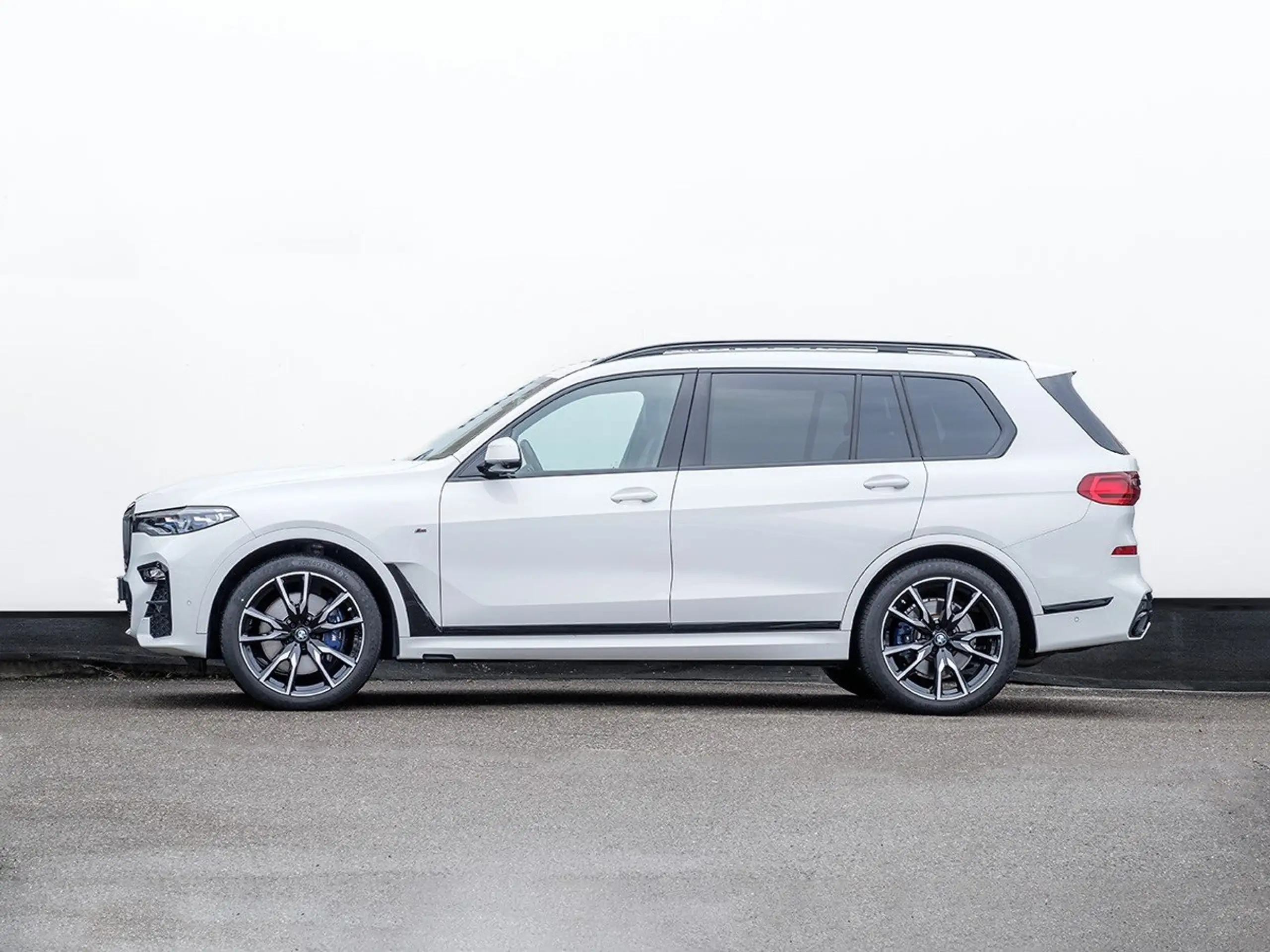 BMW - X7