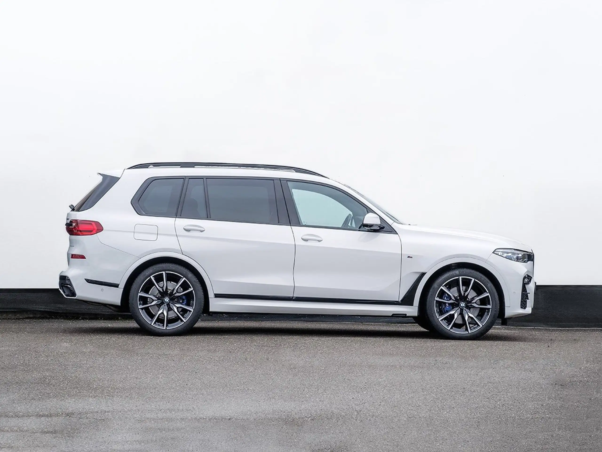 BMW - X7