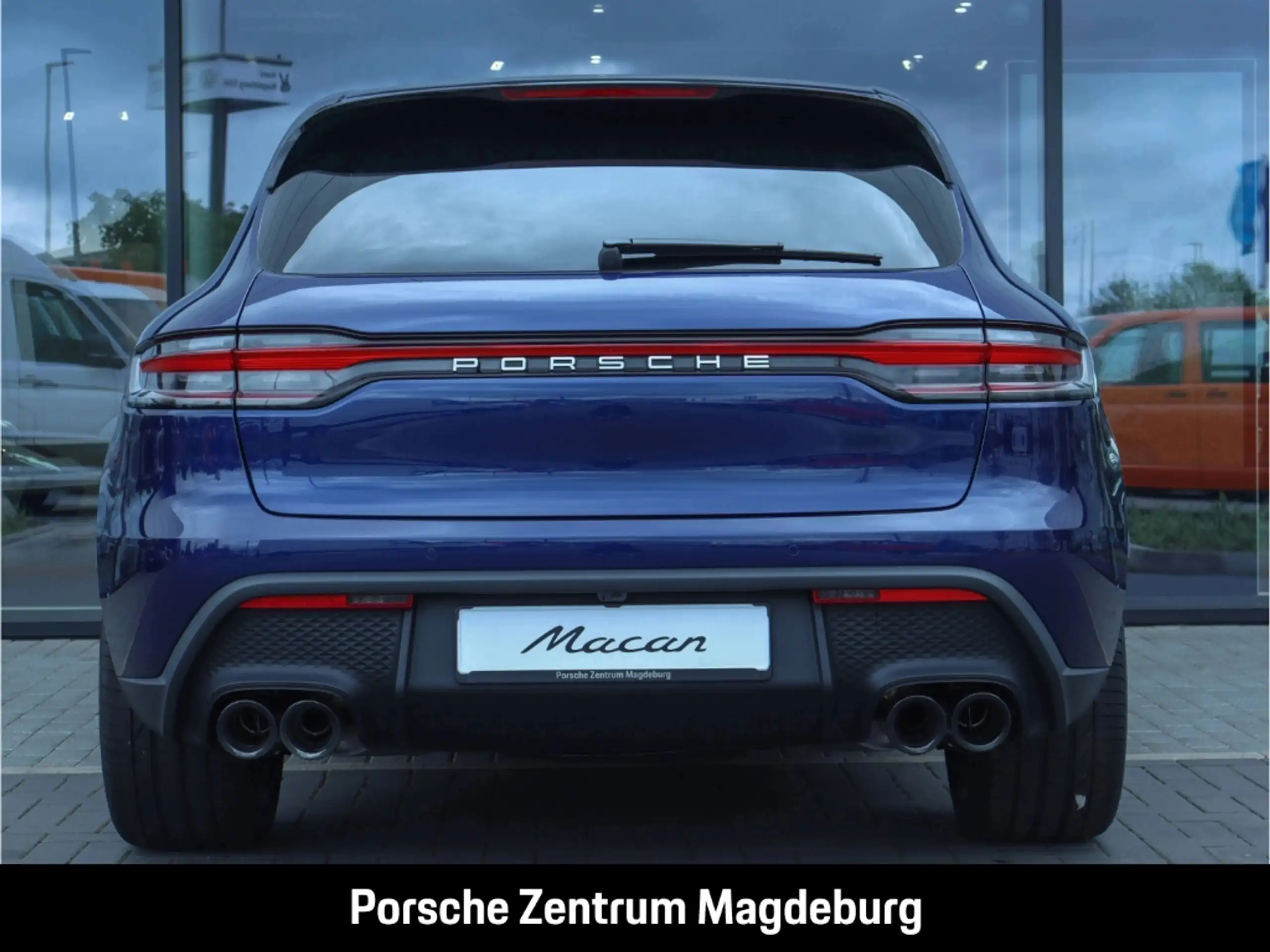 Porsche - Macan