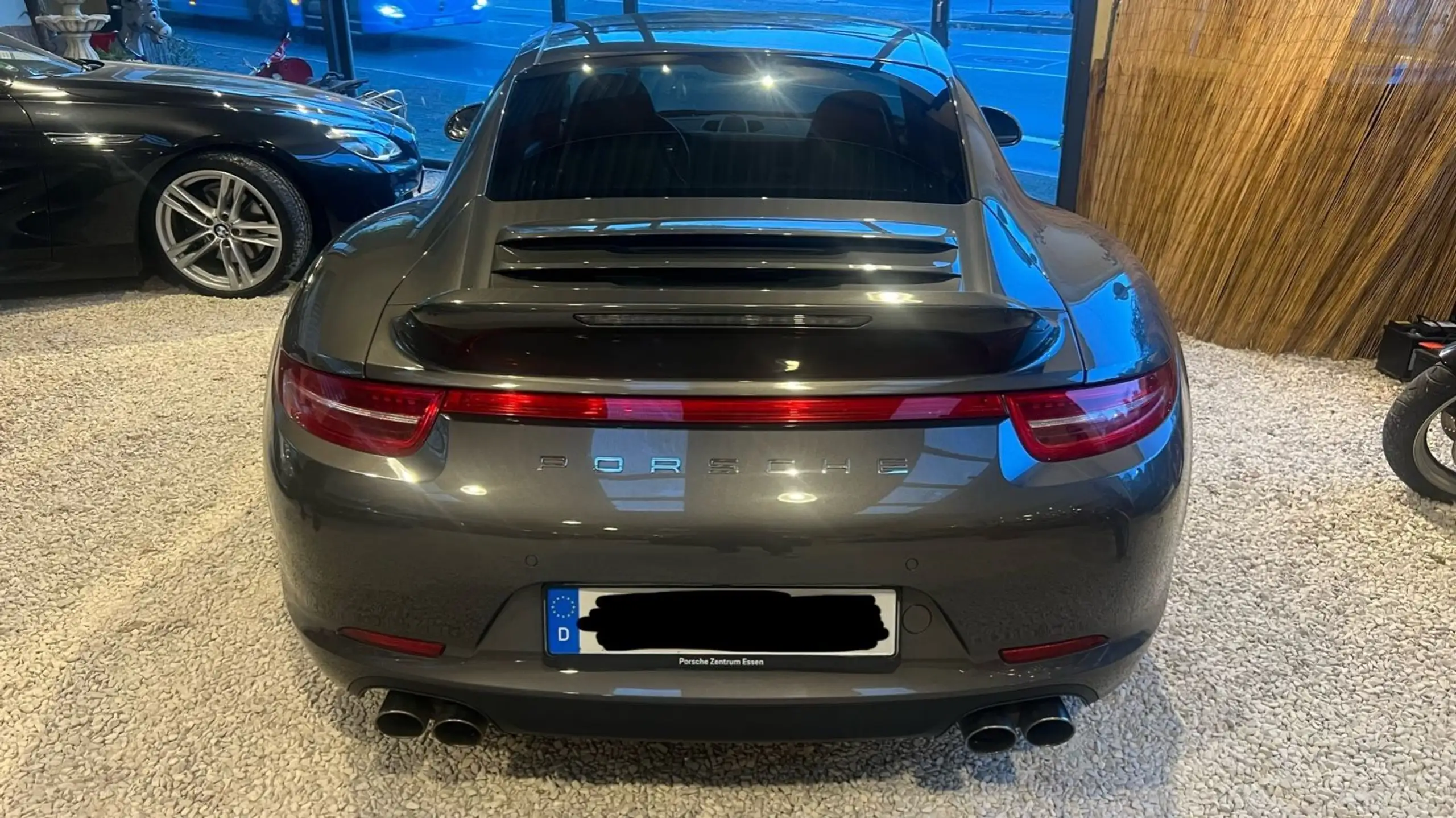 Porsche - 991