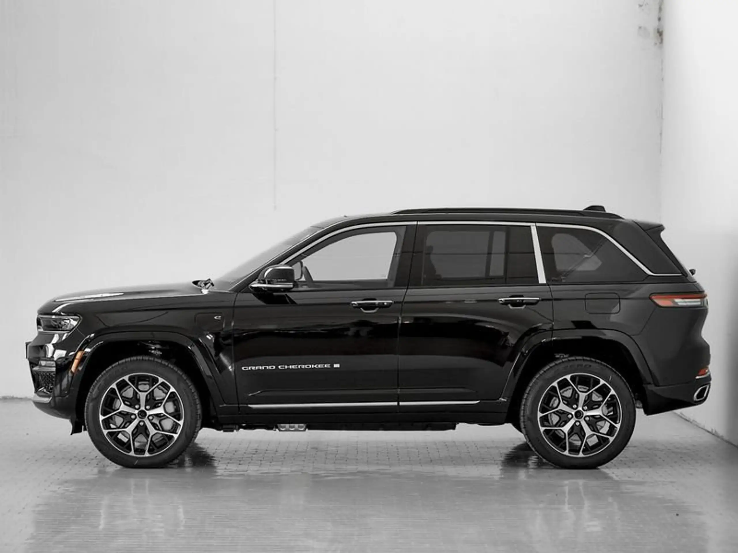 Jeep - Grand Cherokee