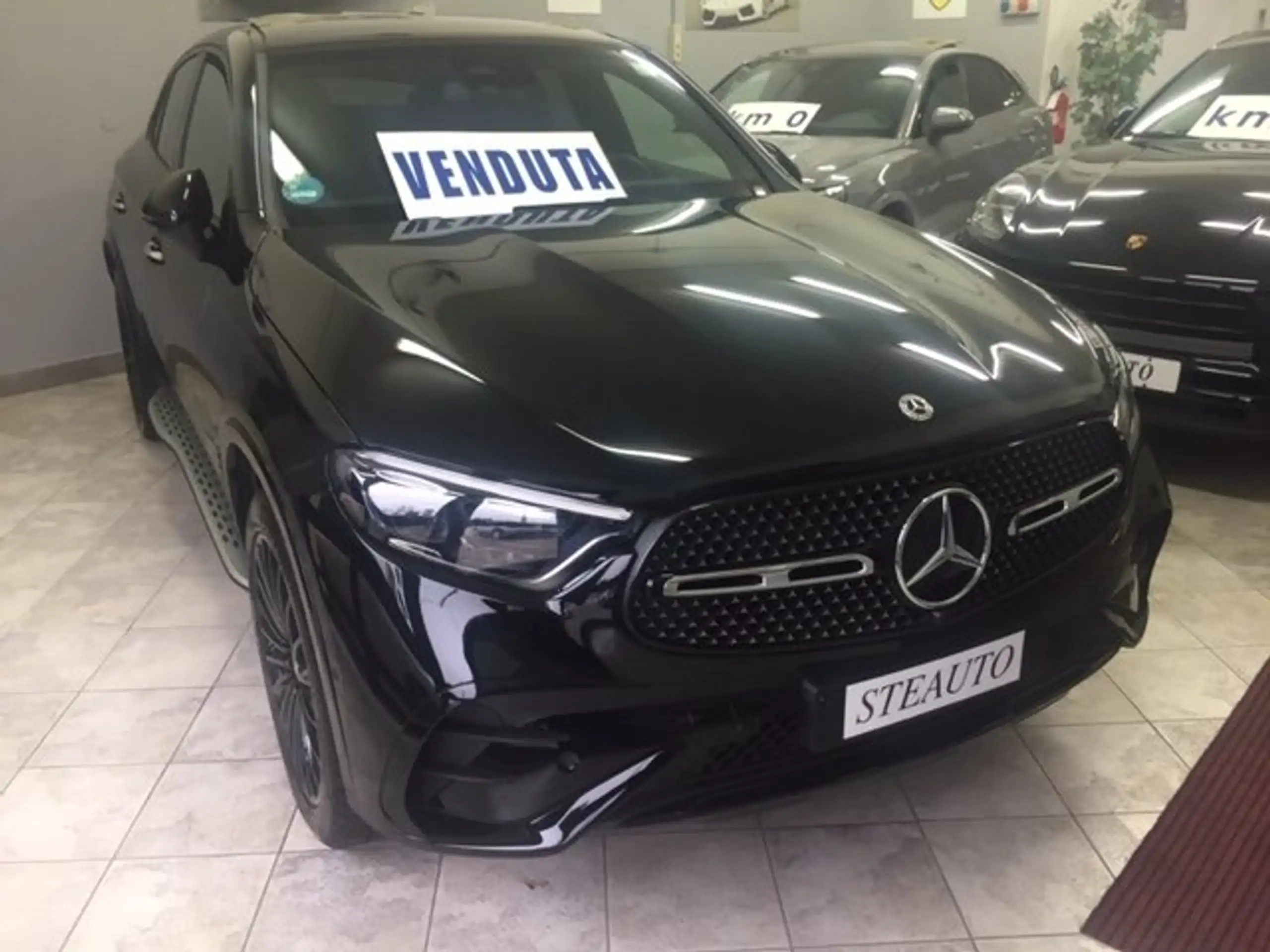 Mercedes-Benz - GLC 300