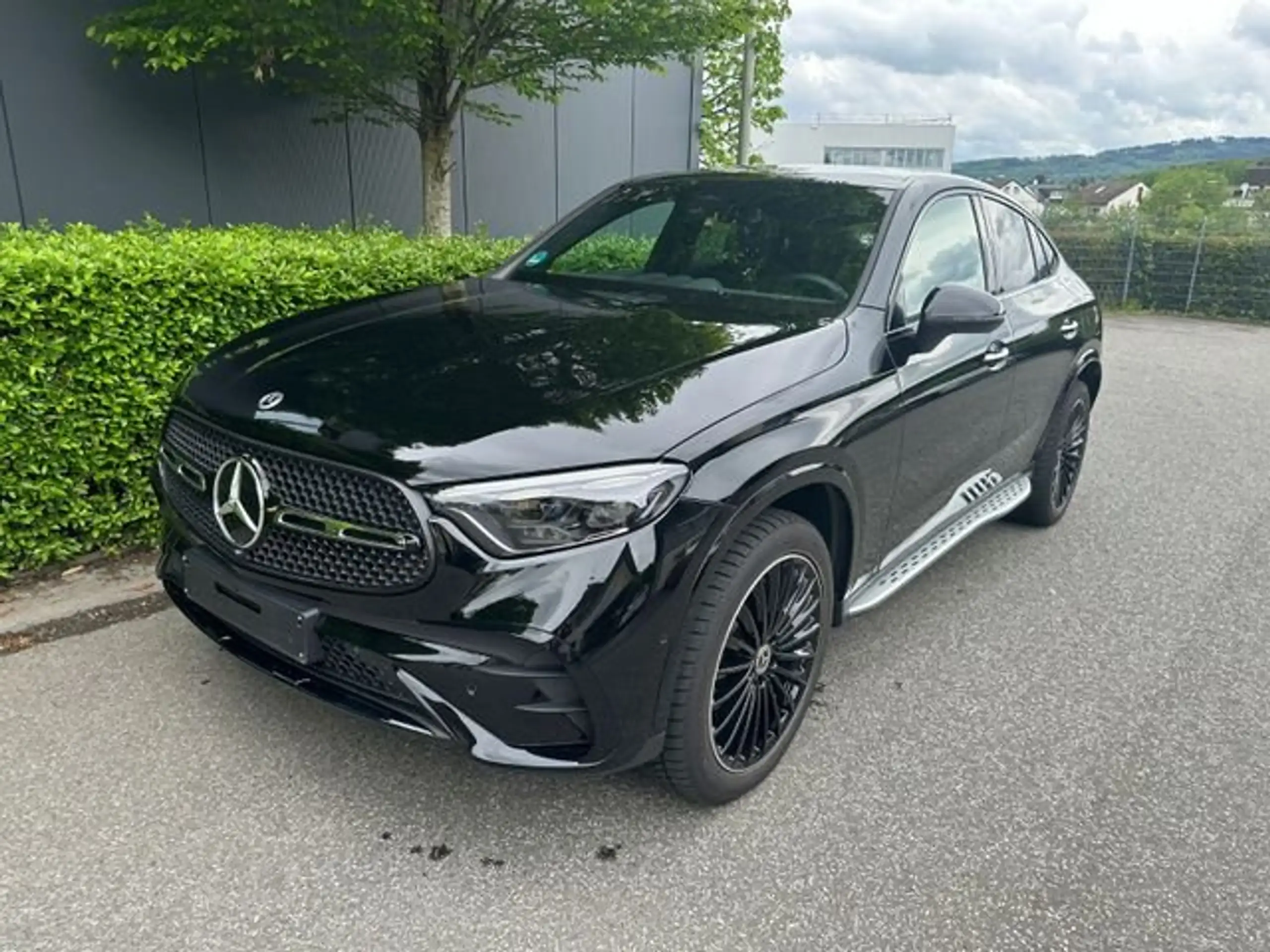 Mercedes-Benz - GLC 300