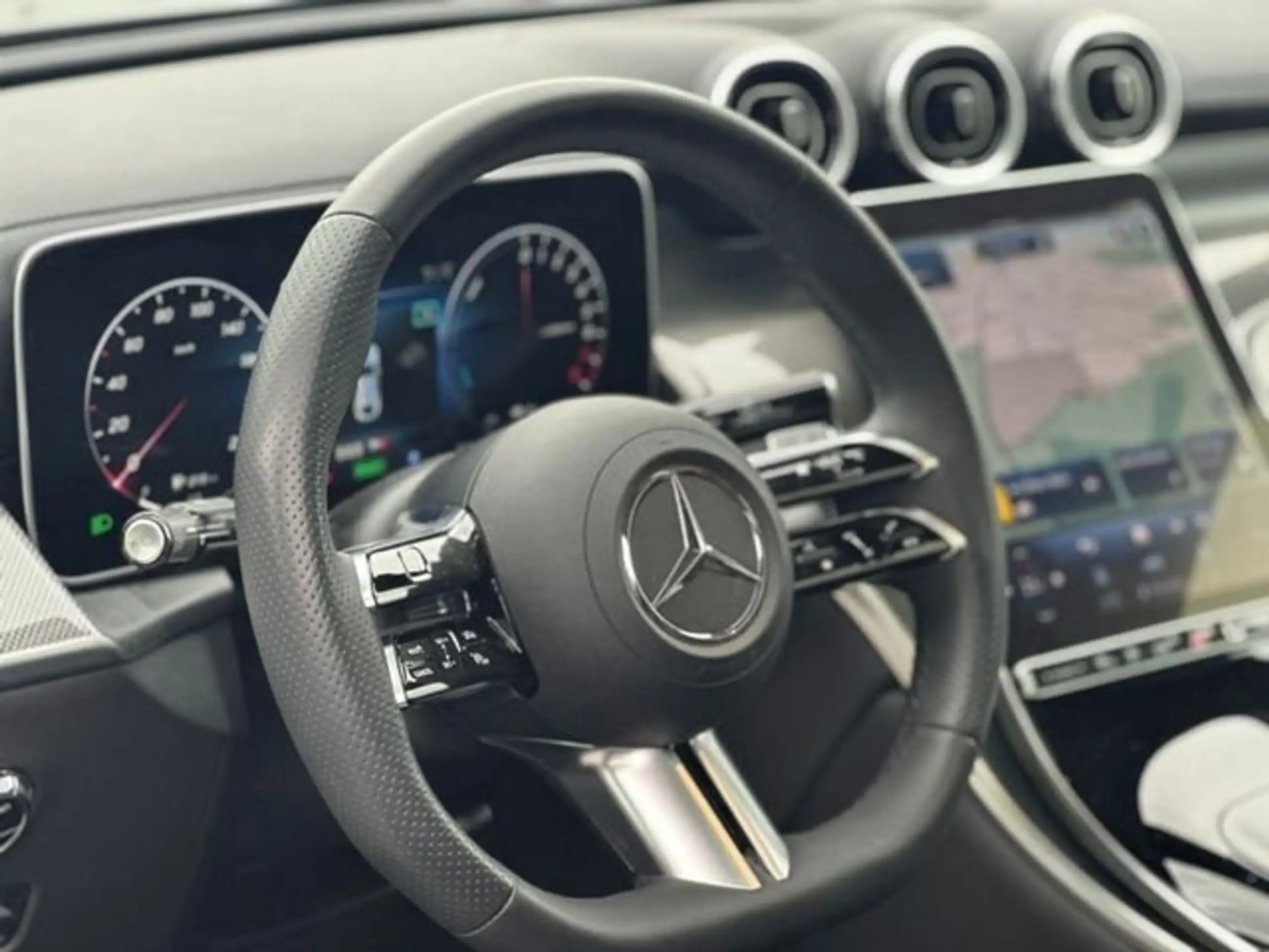 Mercedes-Benz - GLC 300