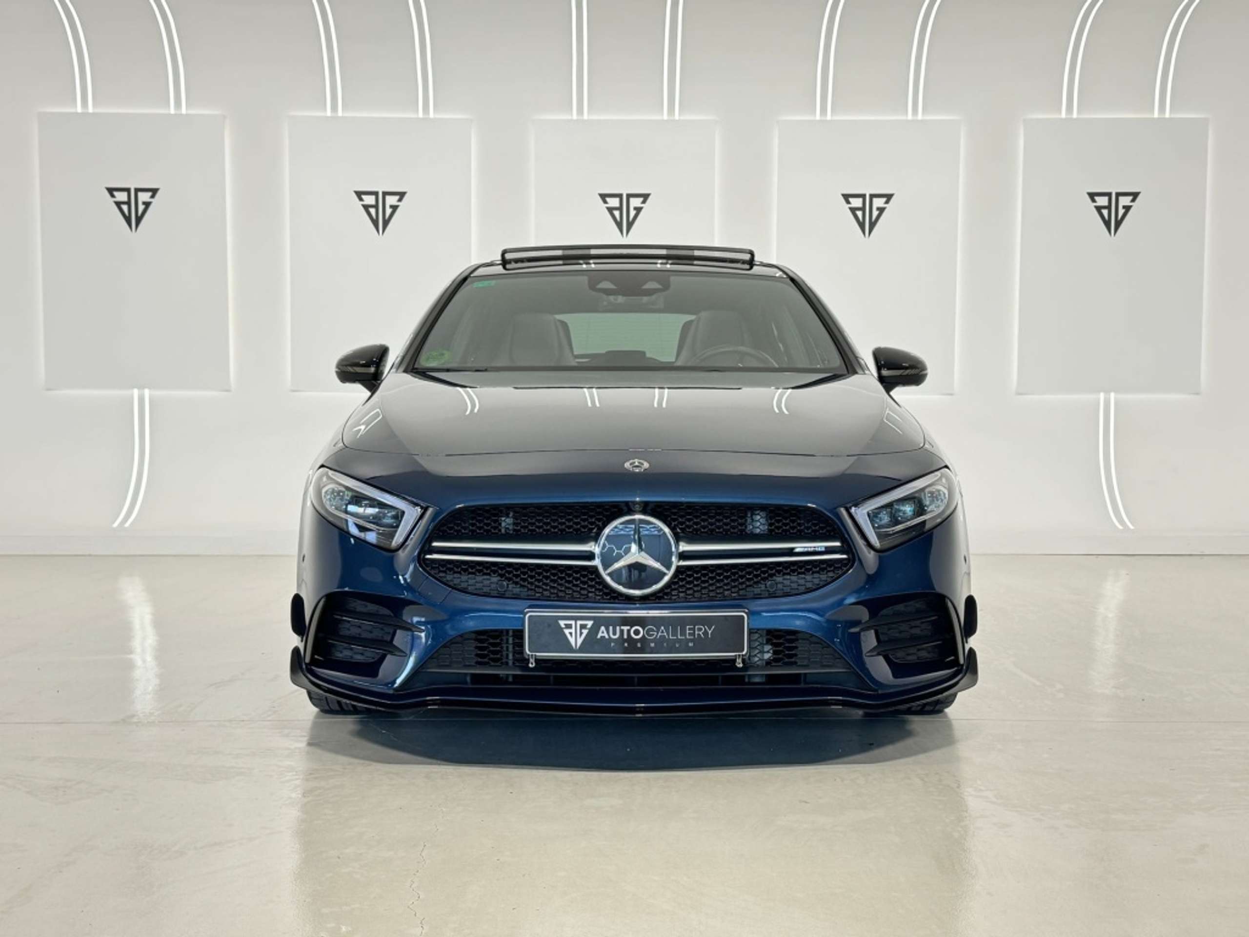 Mercedes-Benz - A 35 AMG