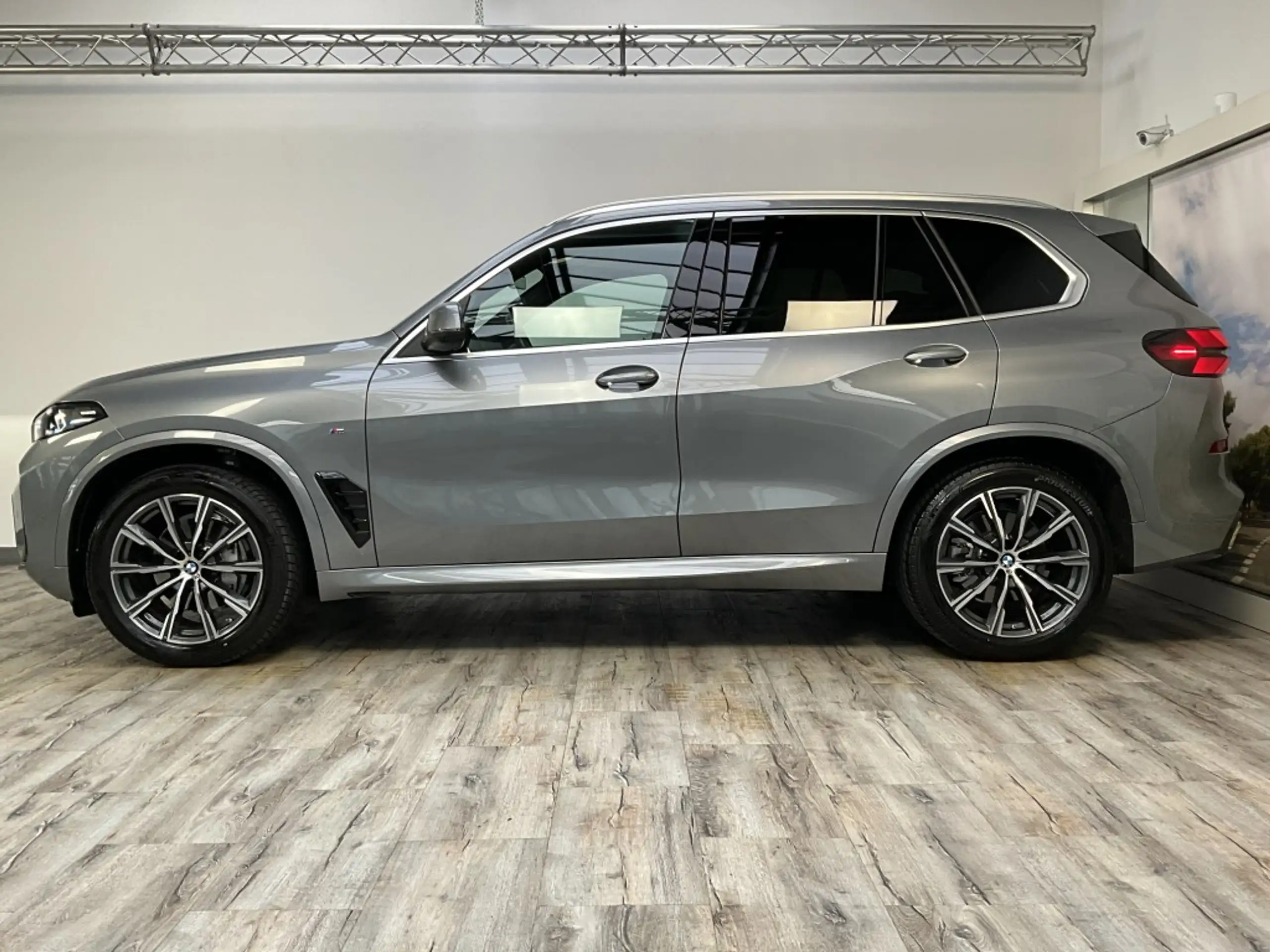 BMW - X5