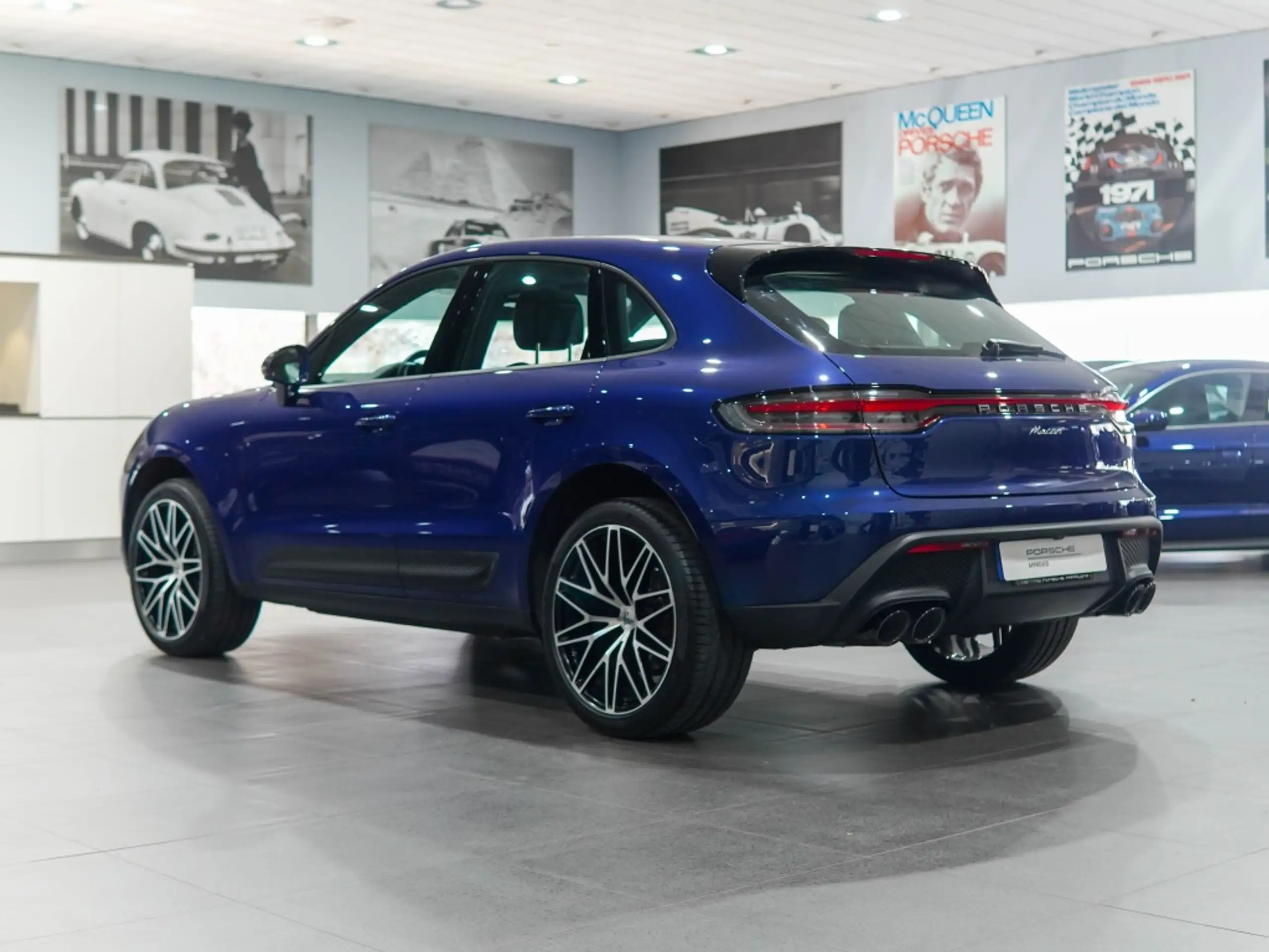 Porsche - Macan