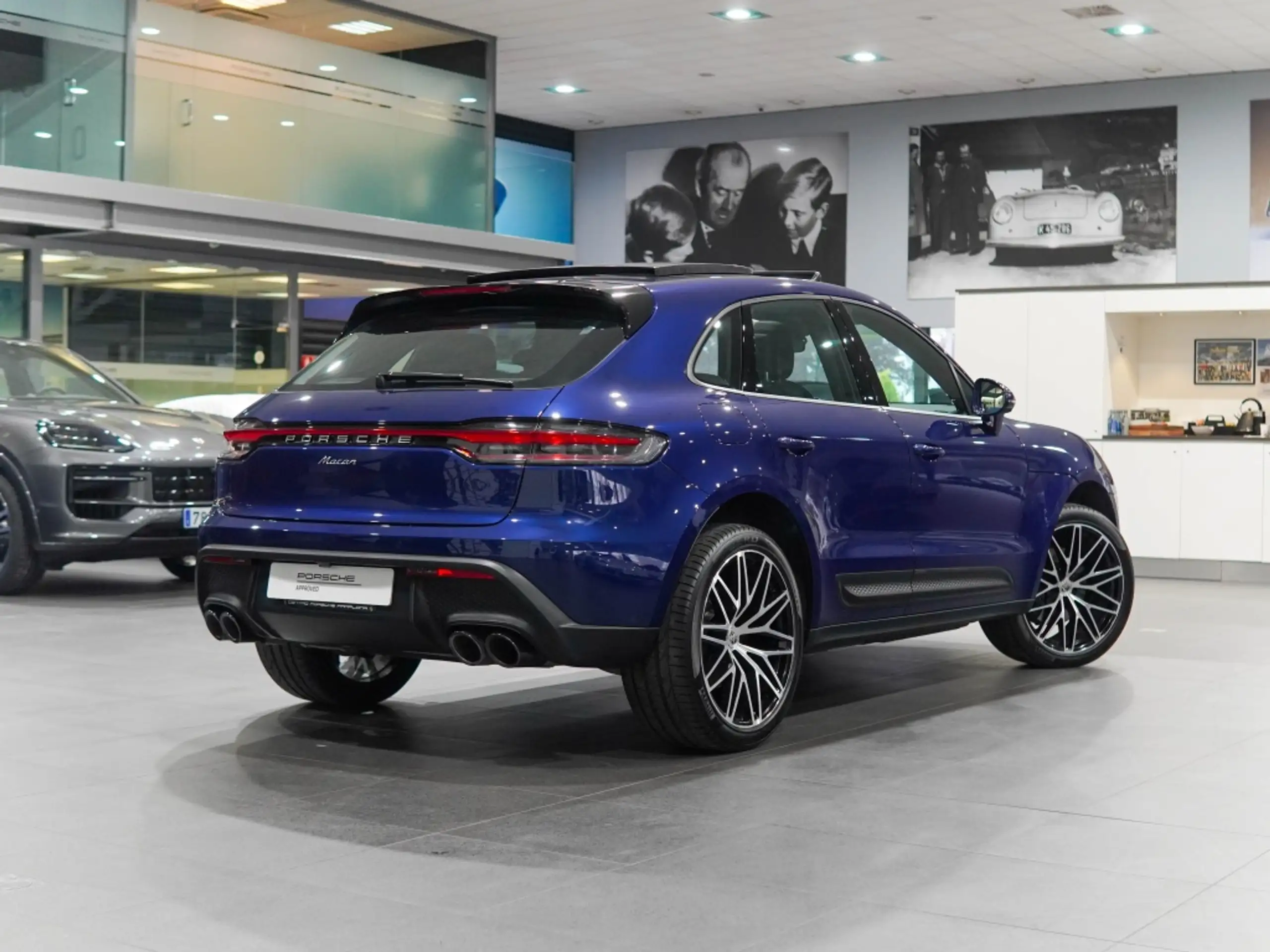 Porsche - Macan