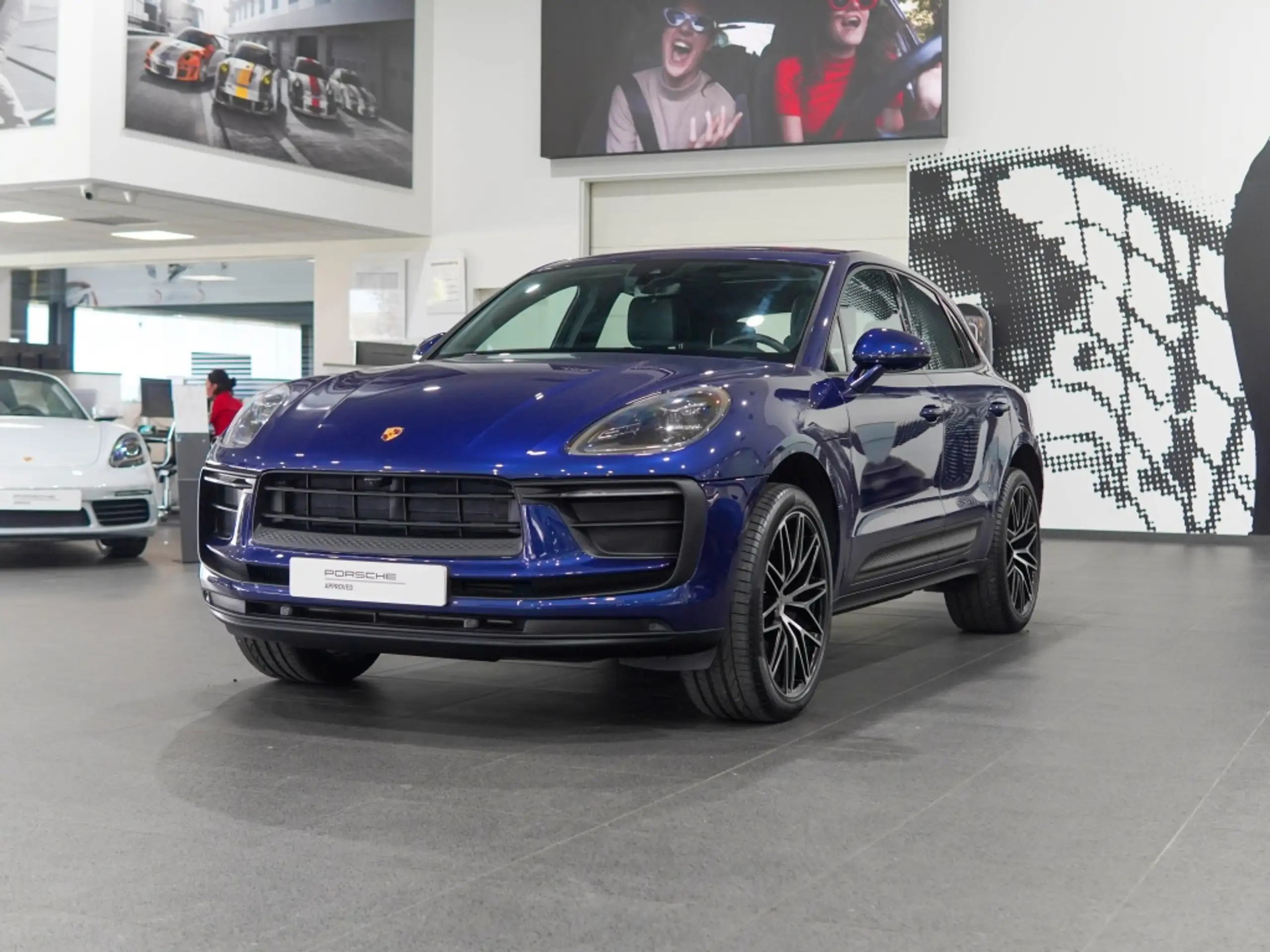 Porsche - Macan