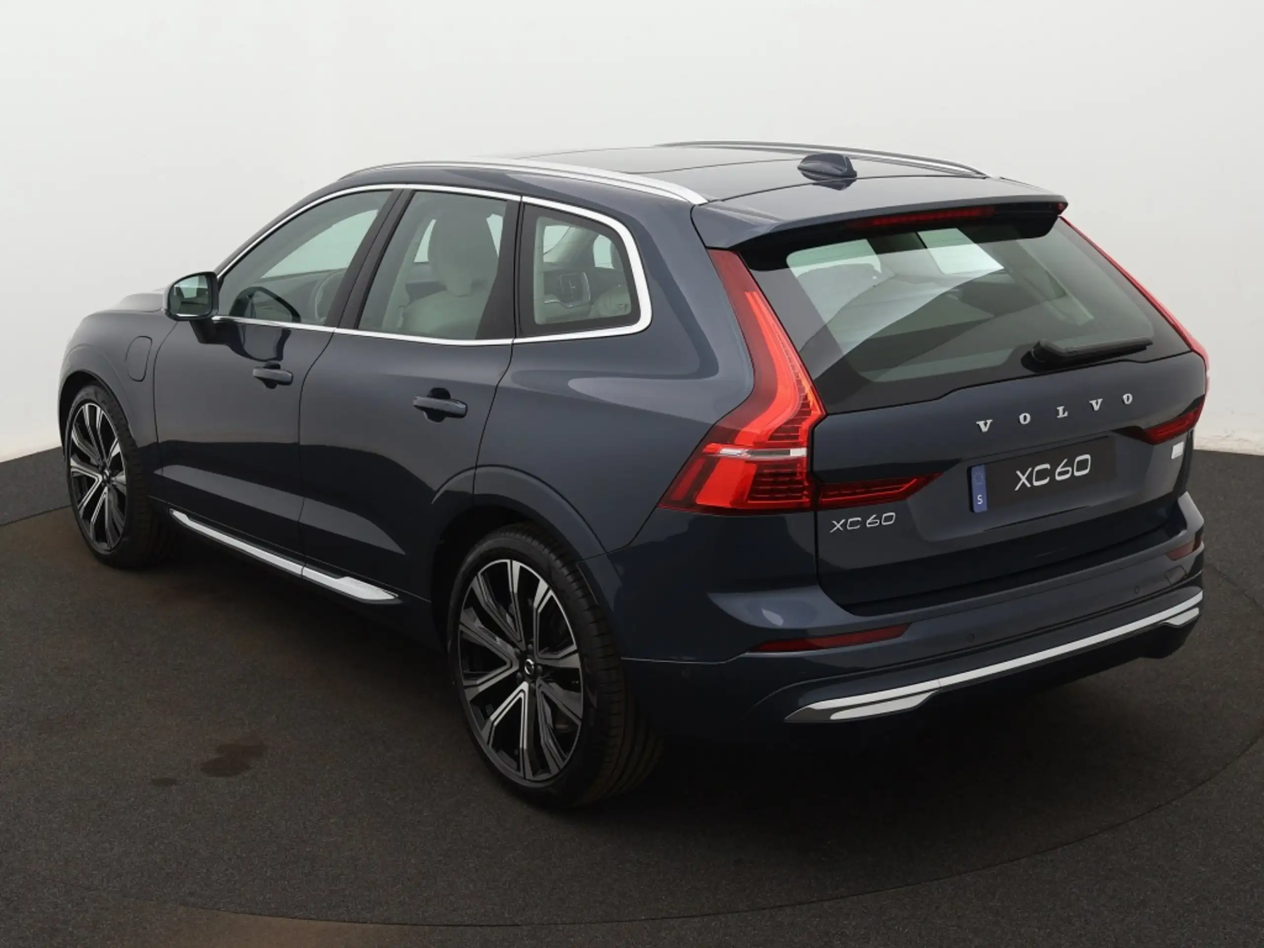 Volvo - XC60