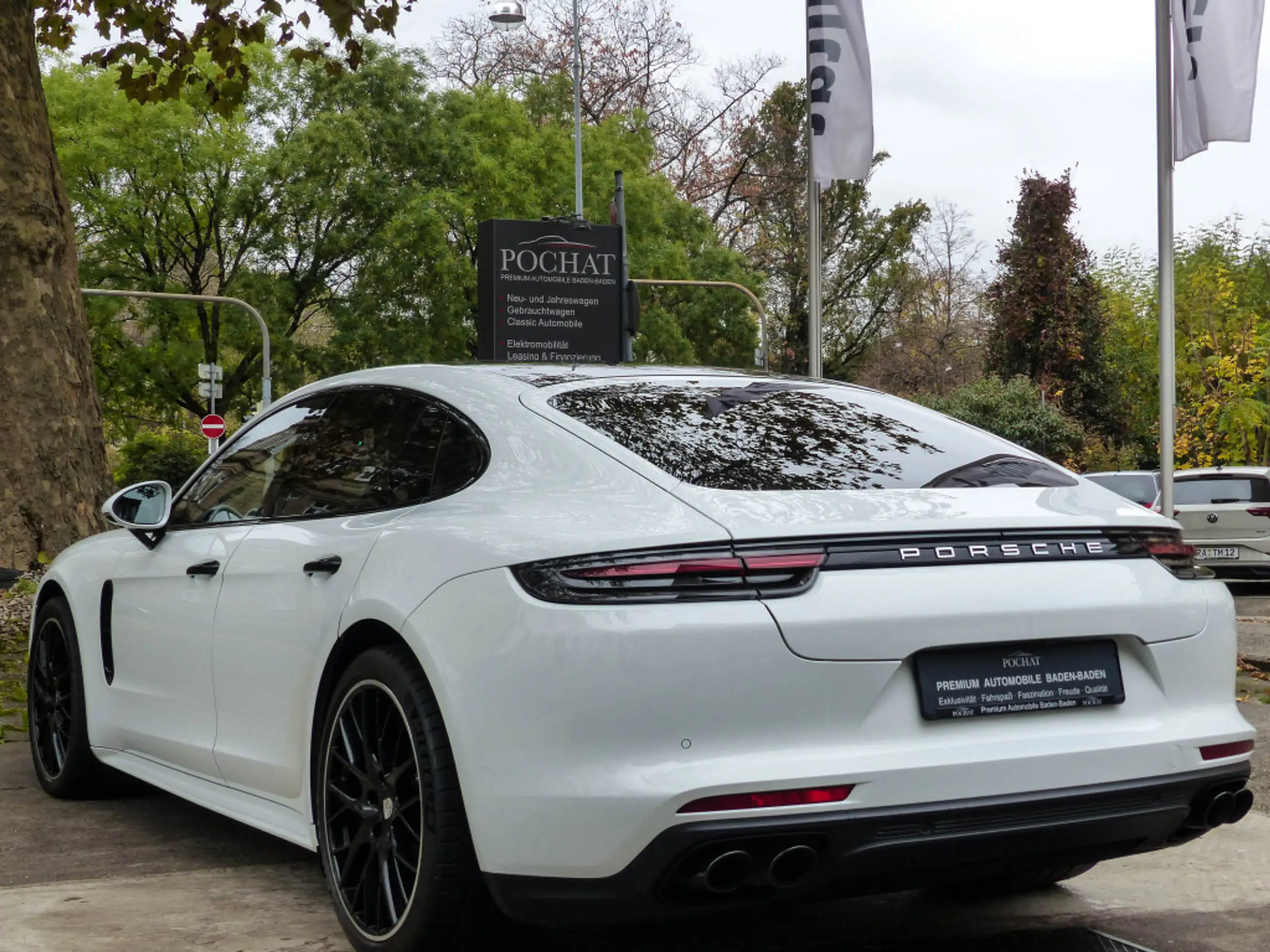 Porsche - Panamera