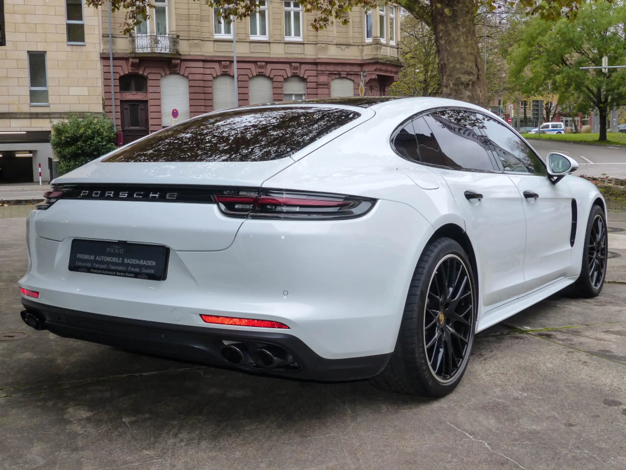 Porsche - Panamera