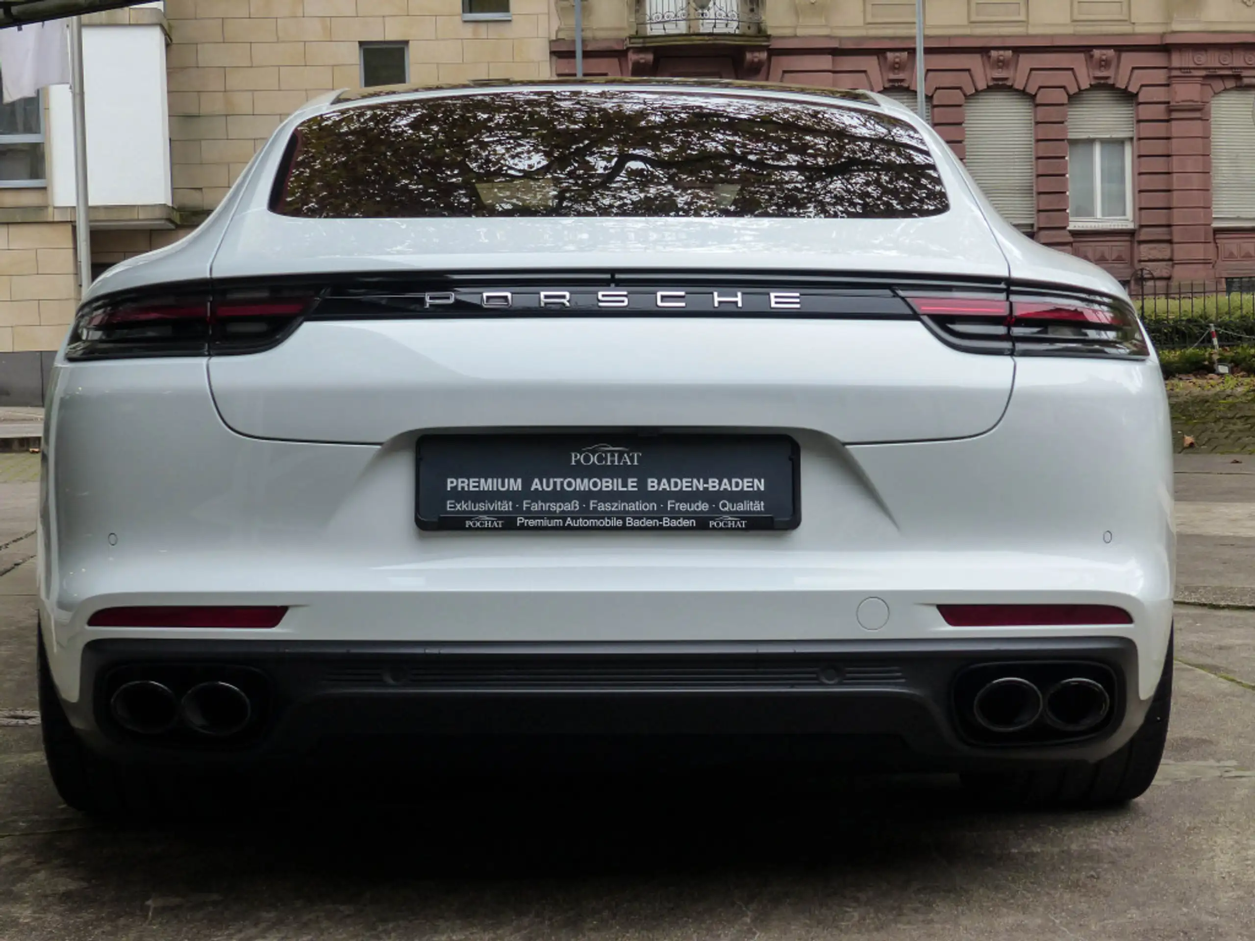 Porsche - Panamera