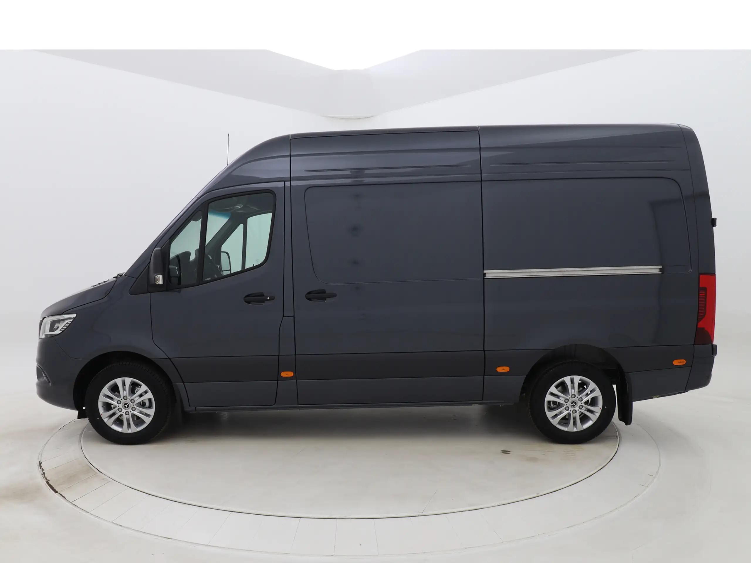 Mercedes-Benz - Sprinter