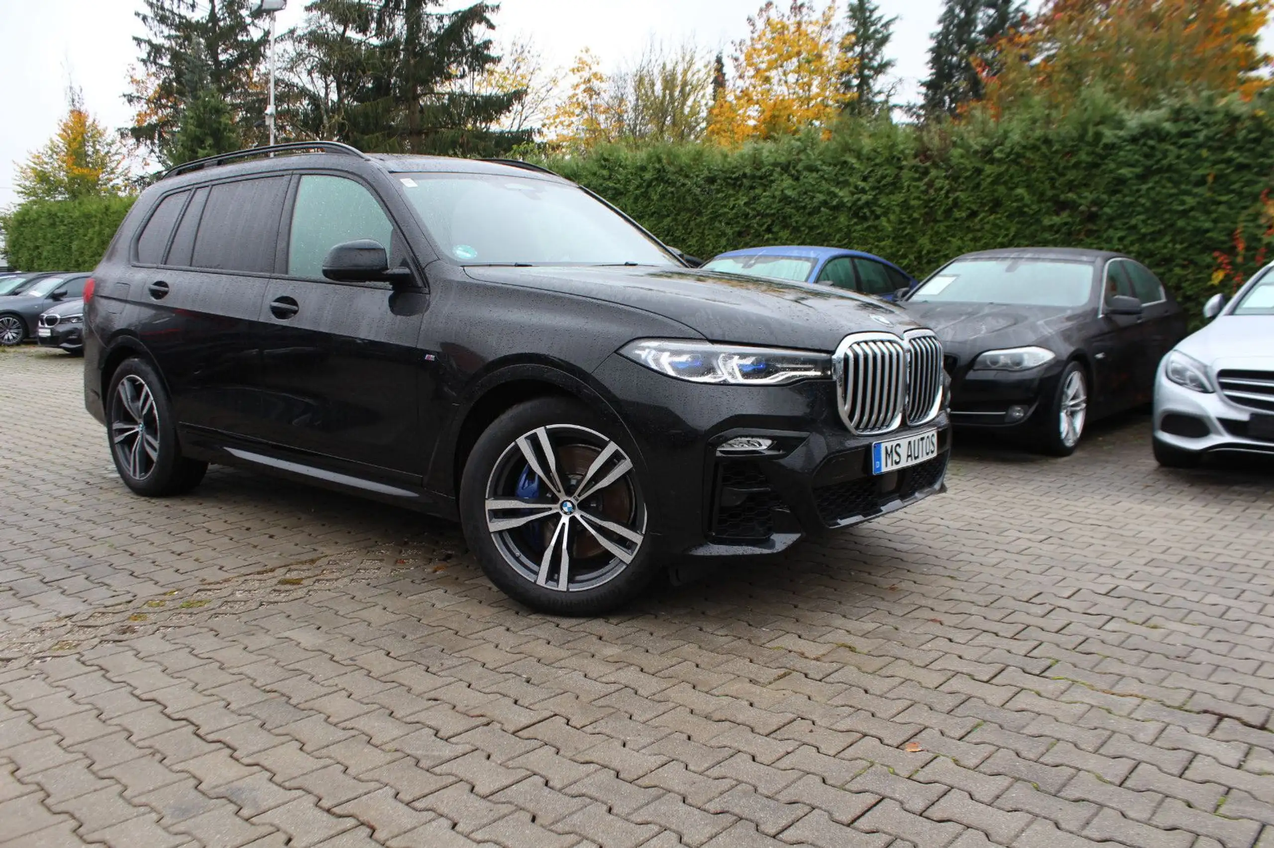 BMW - X7