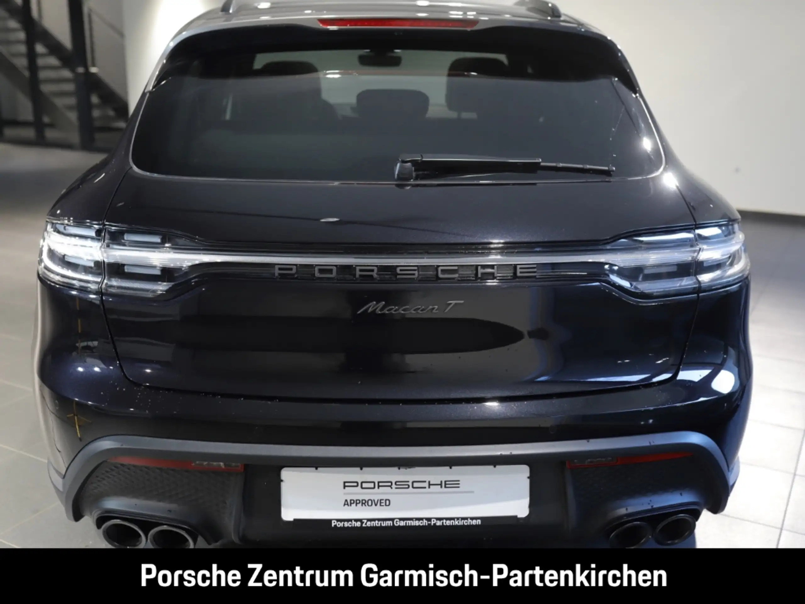 Porsche - Macan