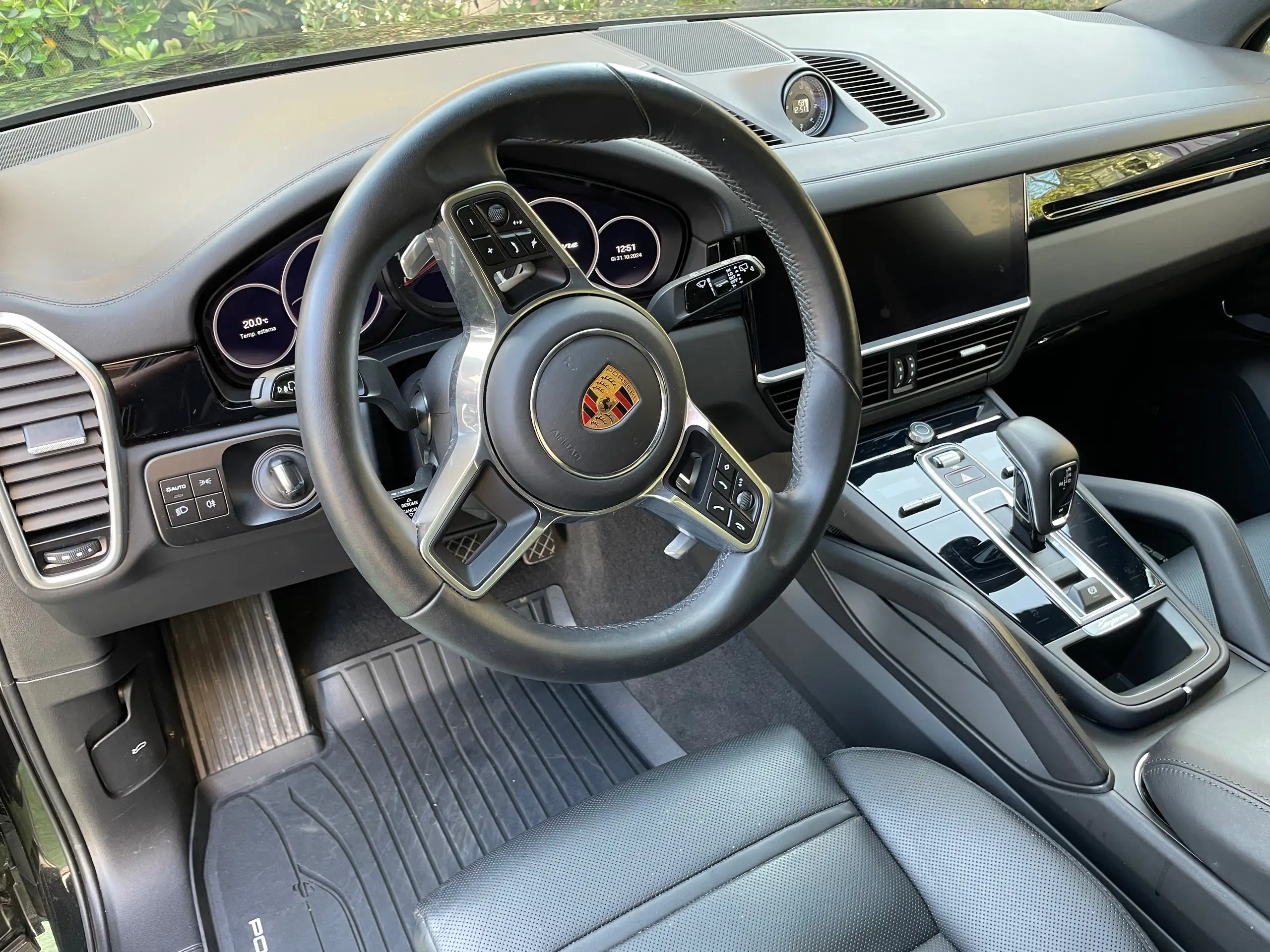 Porsche - Cayenne