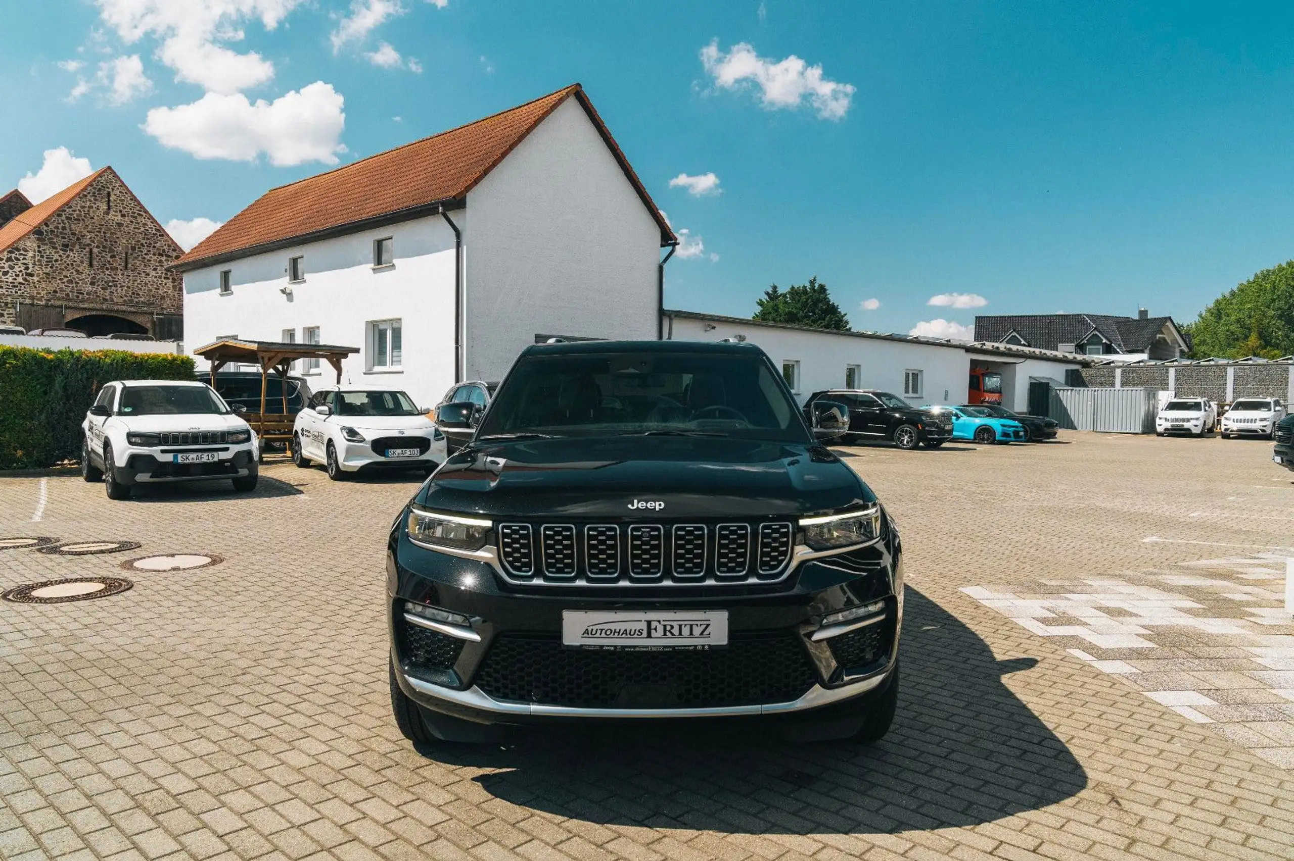 Jeep - Grand Cherokee