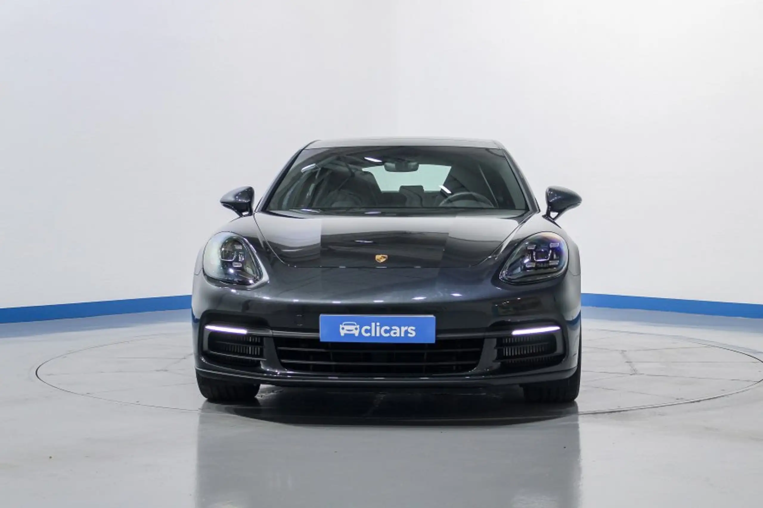 Porsche - Panamera