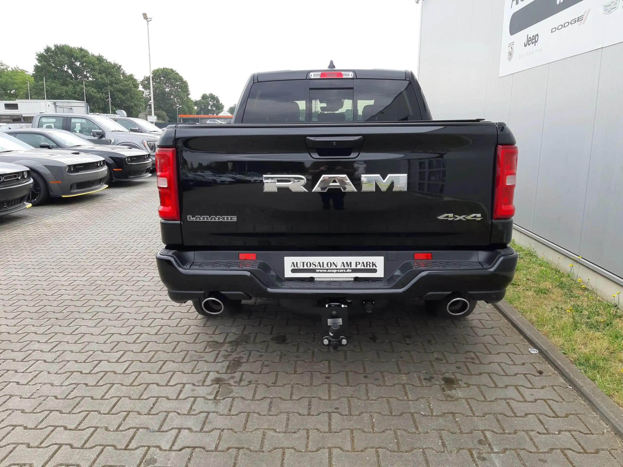 Dodge - RAM