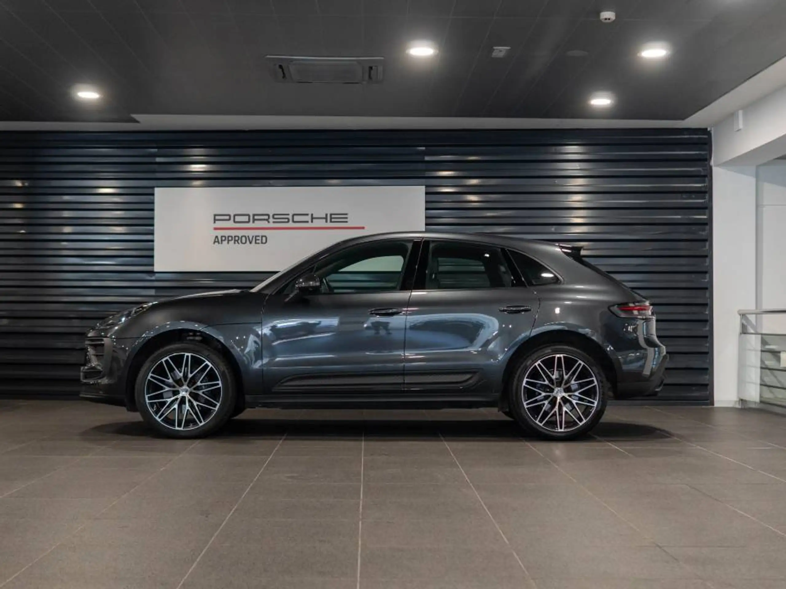 Porsche - Macan