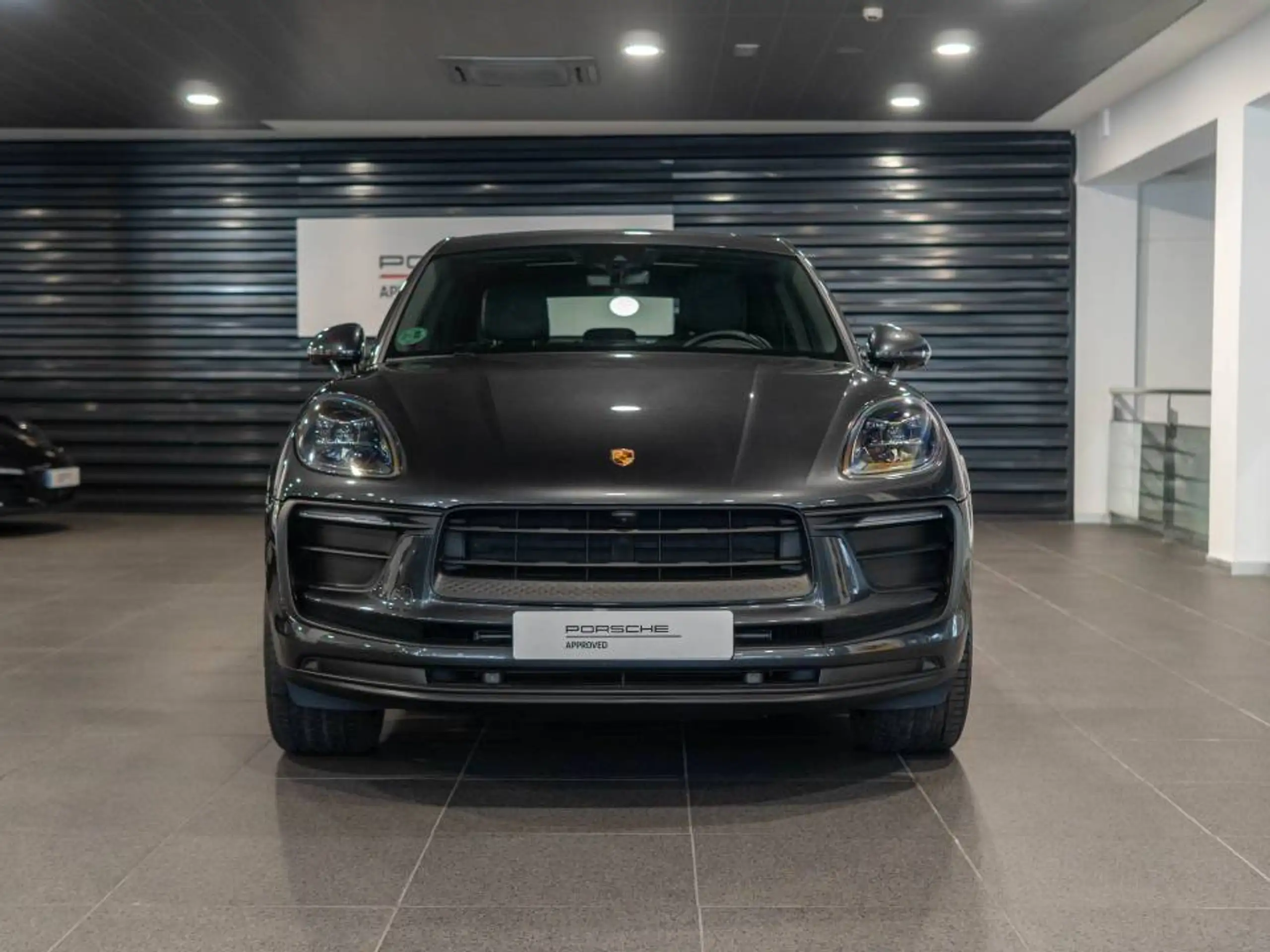 Porsche - Macan