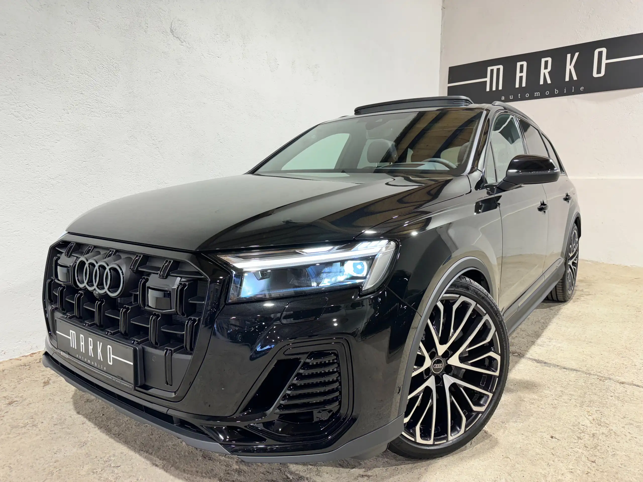 Audi - Q7