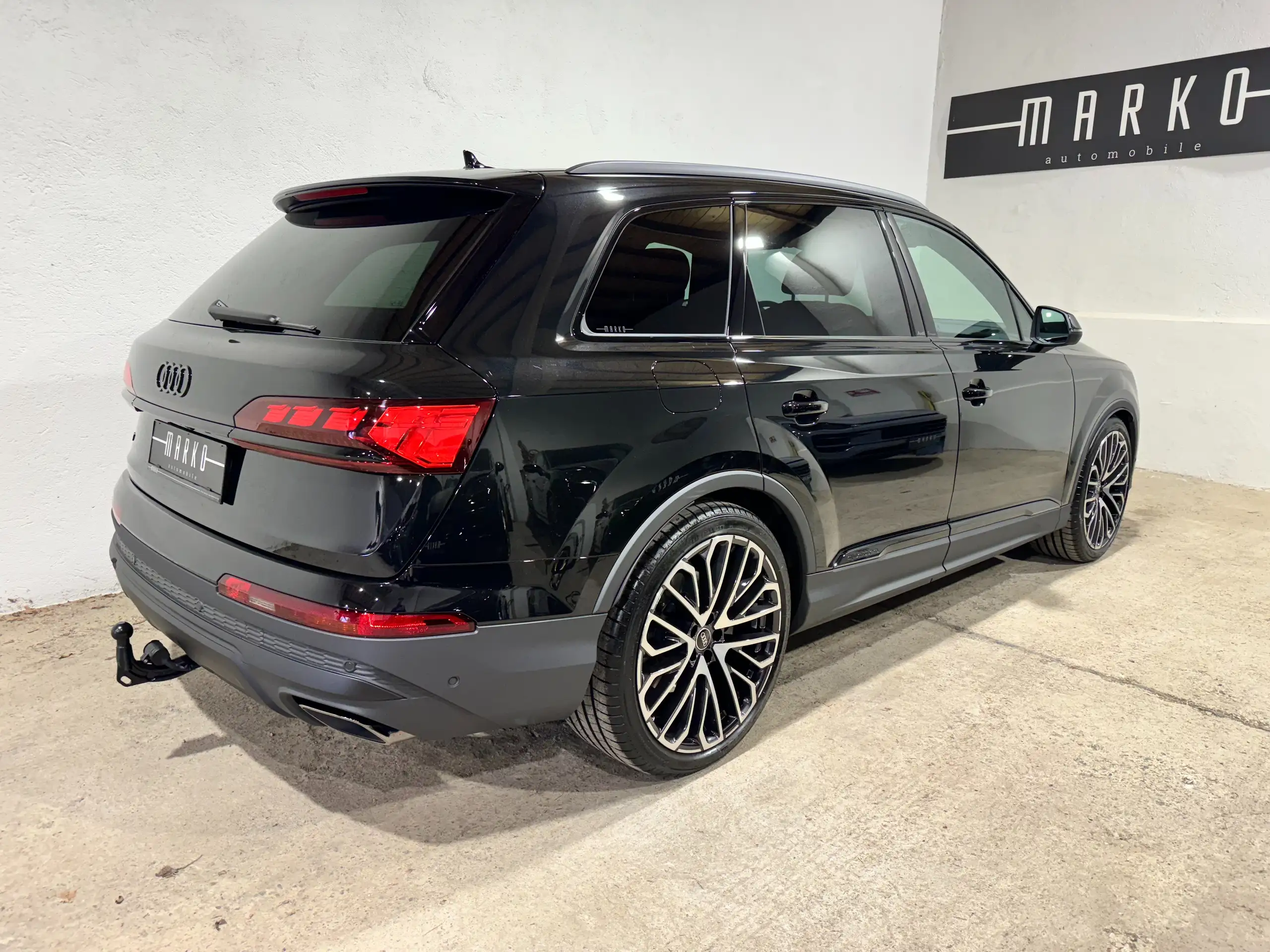 Audi - Q7