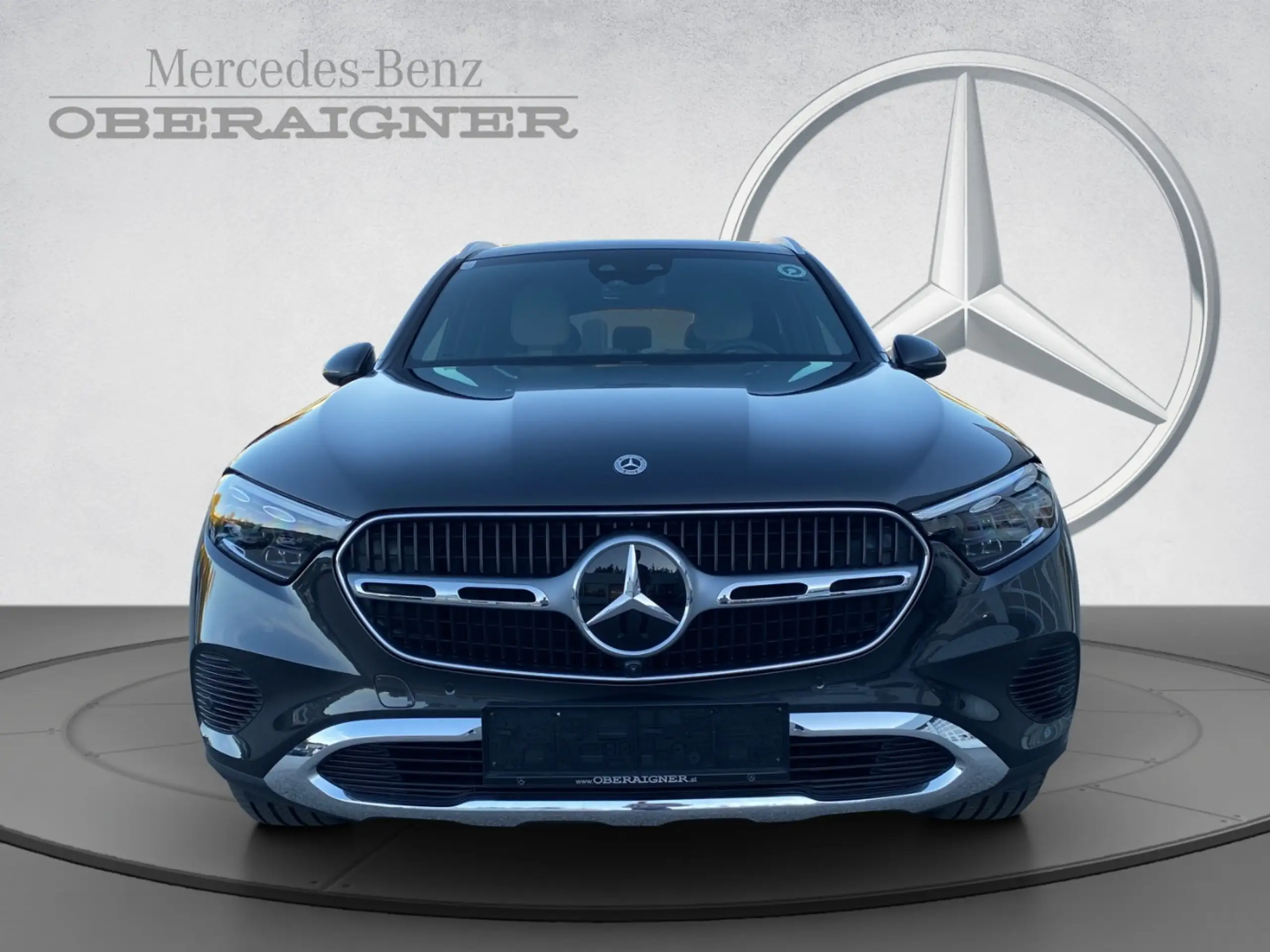 Mercedes-Benz - GLC 220