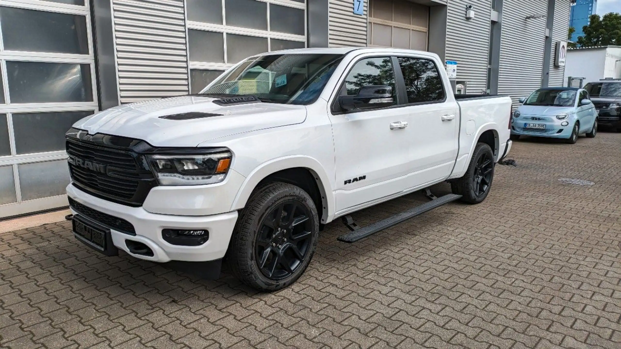 Dodge - RAM