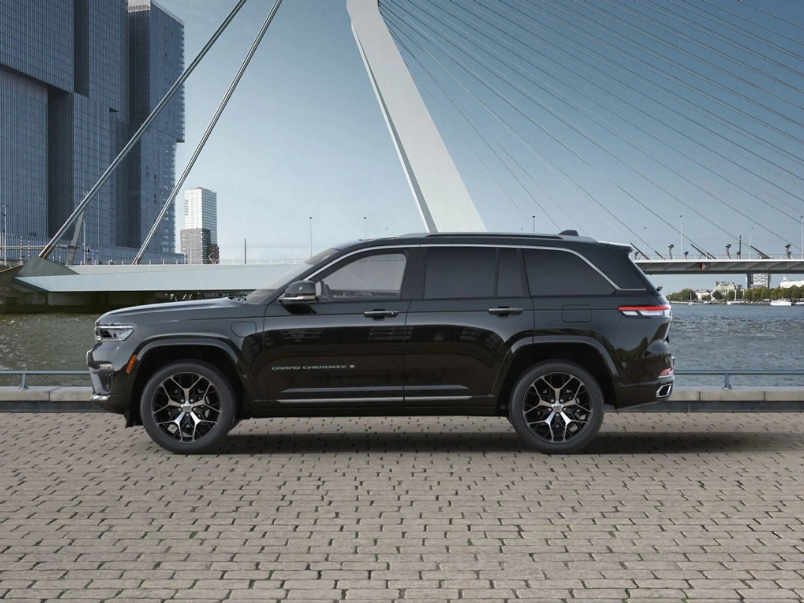 Jeep - Grand Cherokee