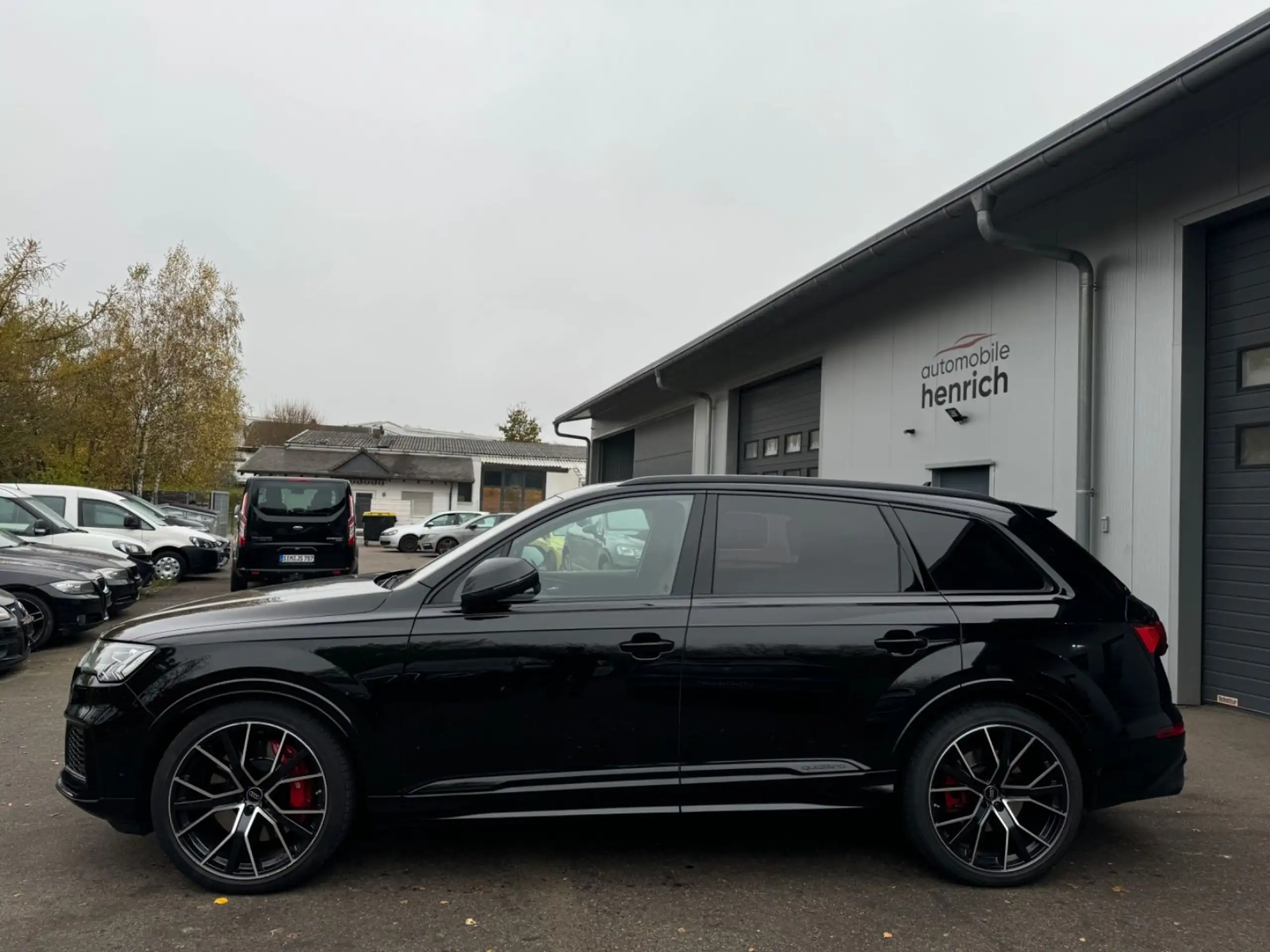 Audi - SQ7