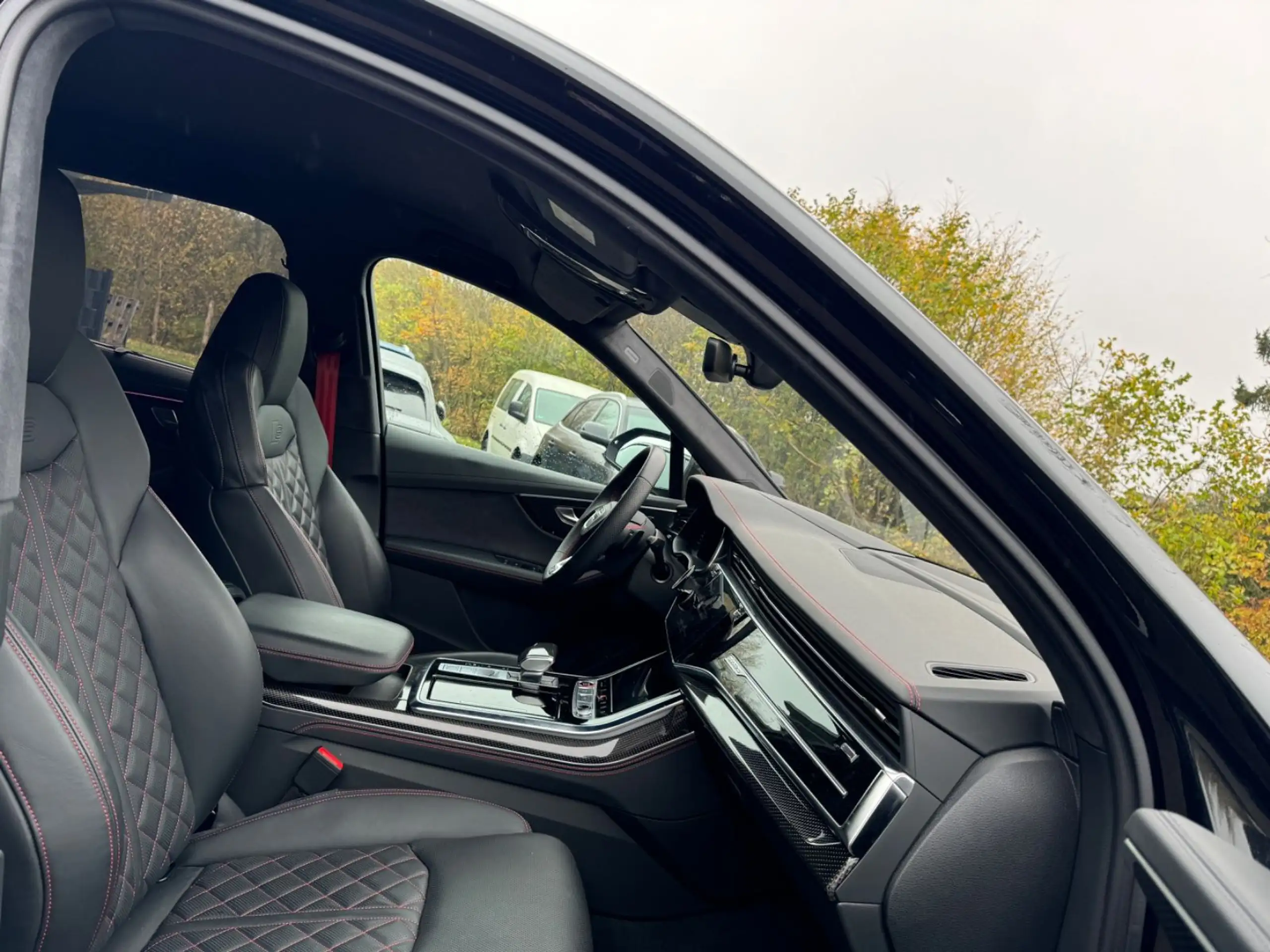 Audi - SQ7