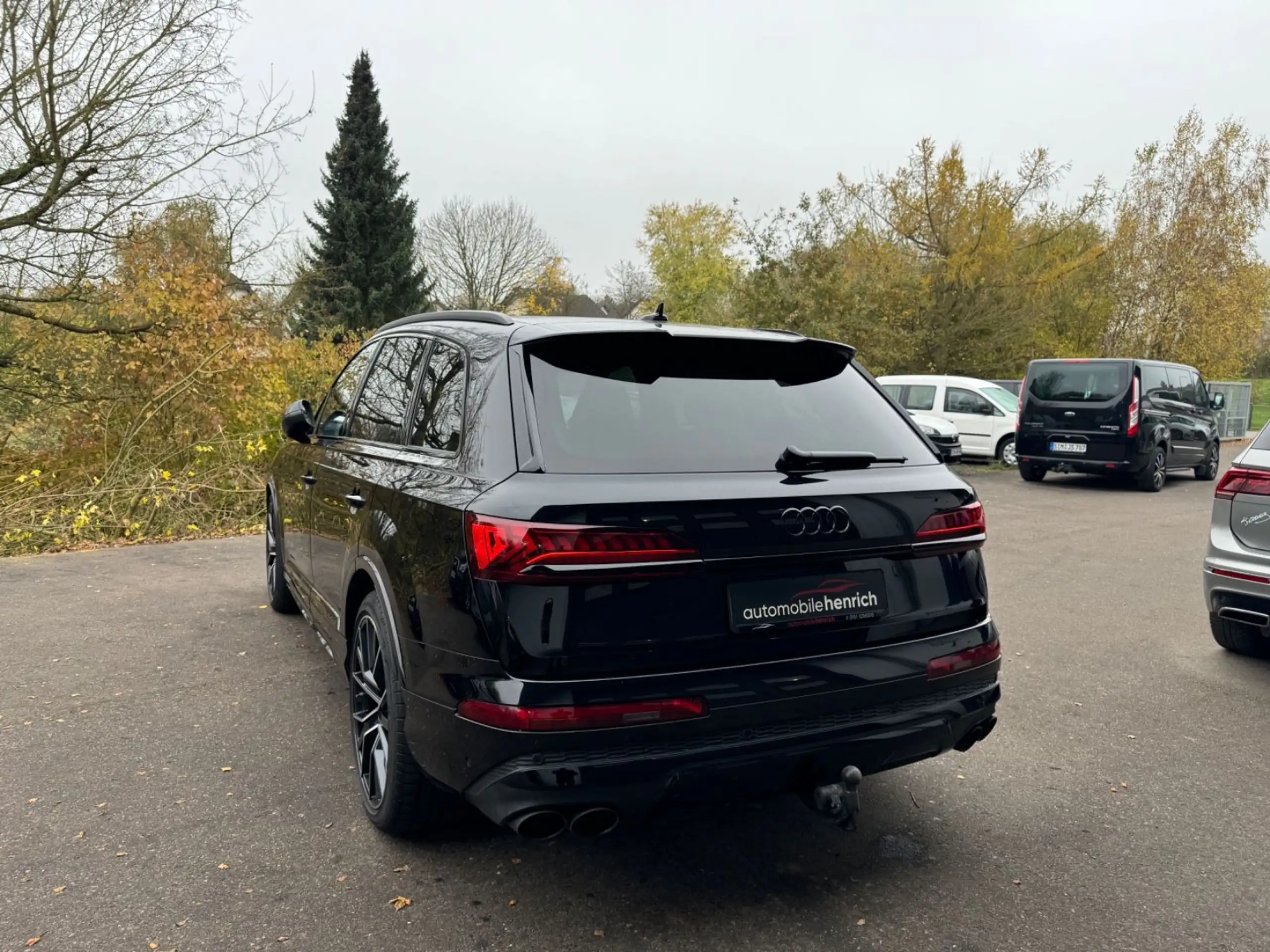 Audi - SQ7