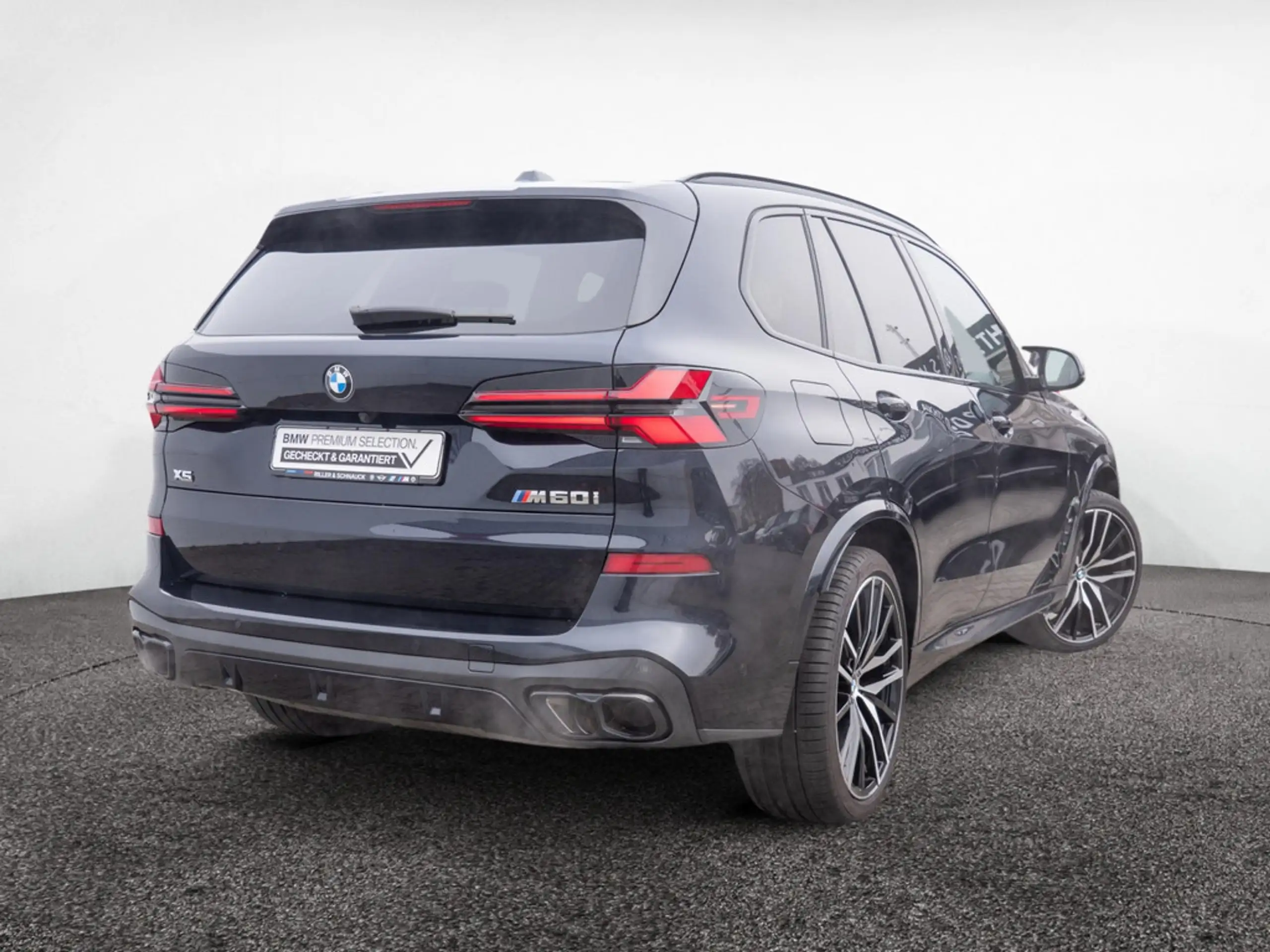 BMW - X5 M