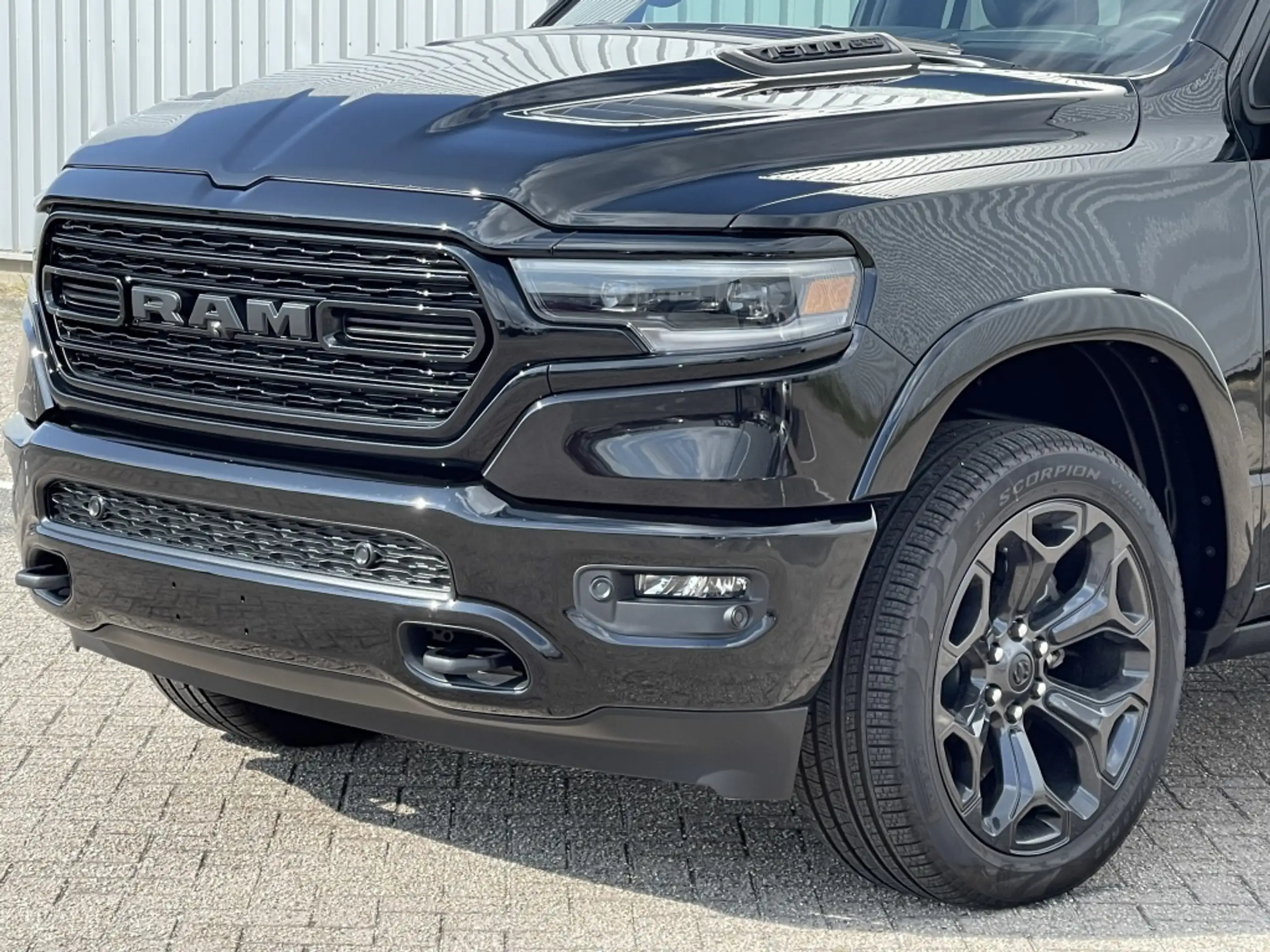 Dodge - RAM